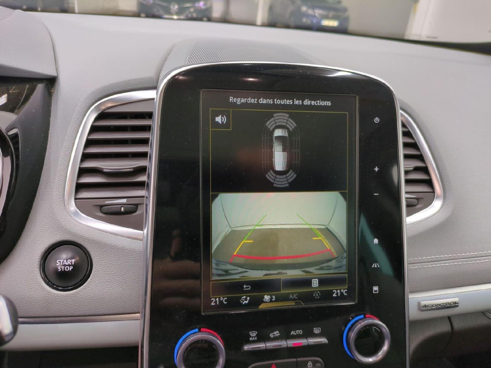 RENAULT ESPACE INITIALE PARIS 2.0 DCI 200CV 7 plazas 12 