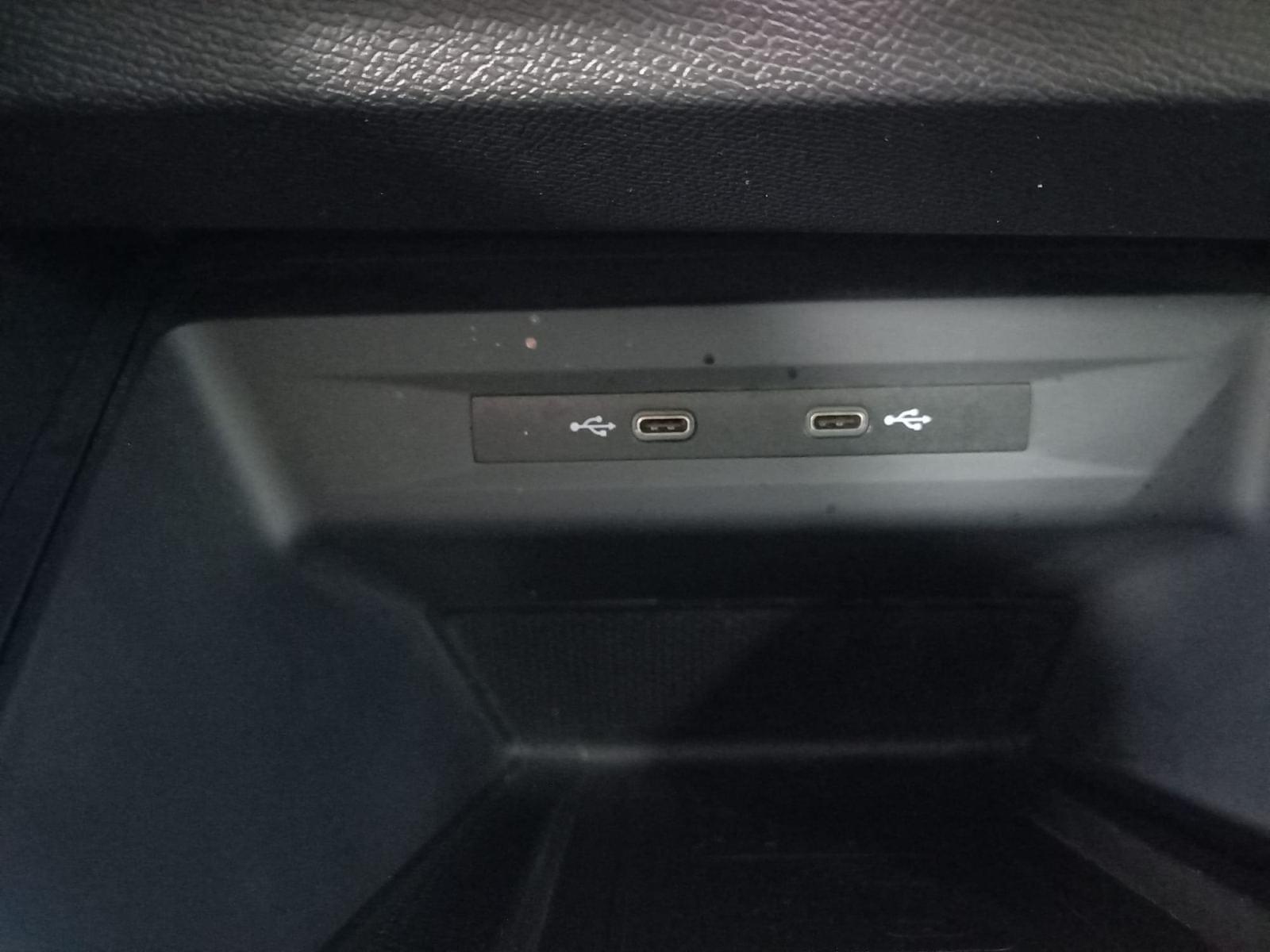 SEAT LEON BREAK 1.0 ETSI 110 DSG S&S STYLE BUSINES 22 