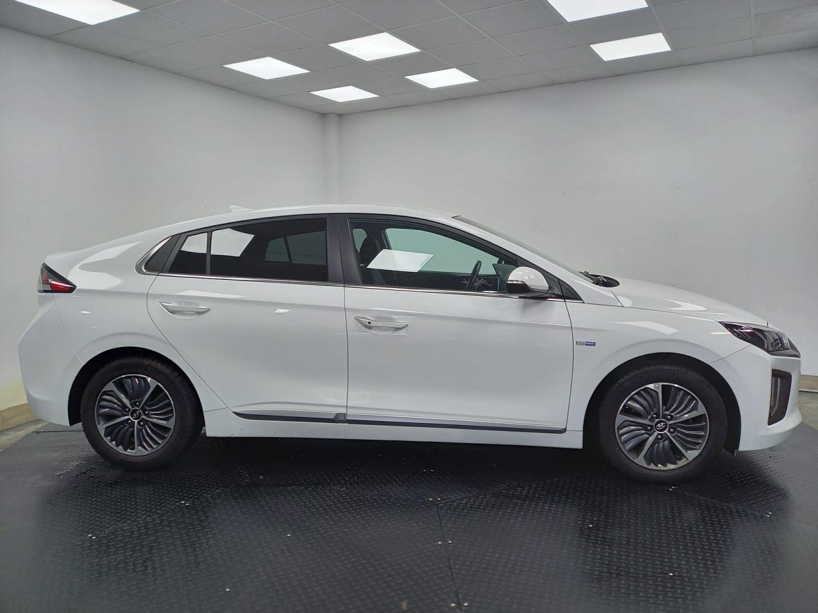 HYUNDAI IONIQ 1.6 GDI PHEV Tecno DT 7 