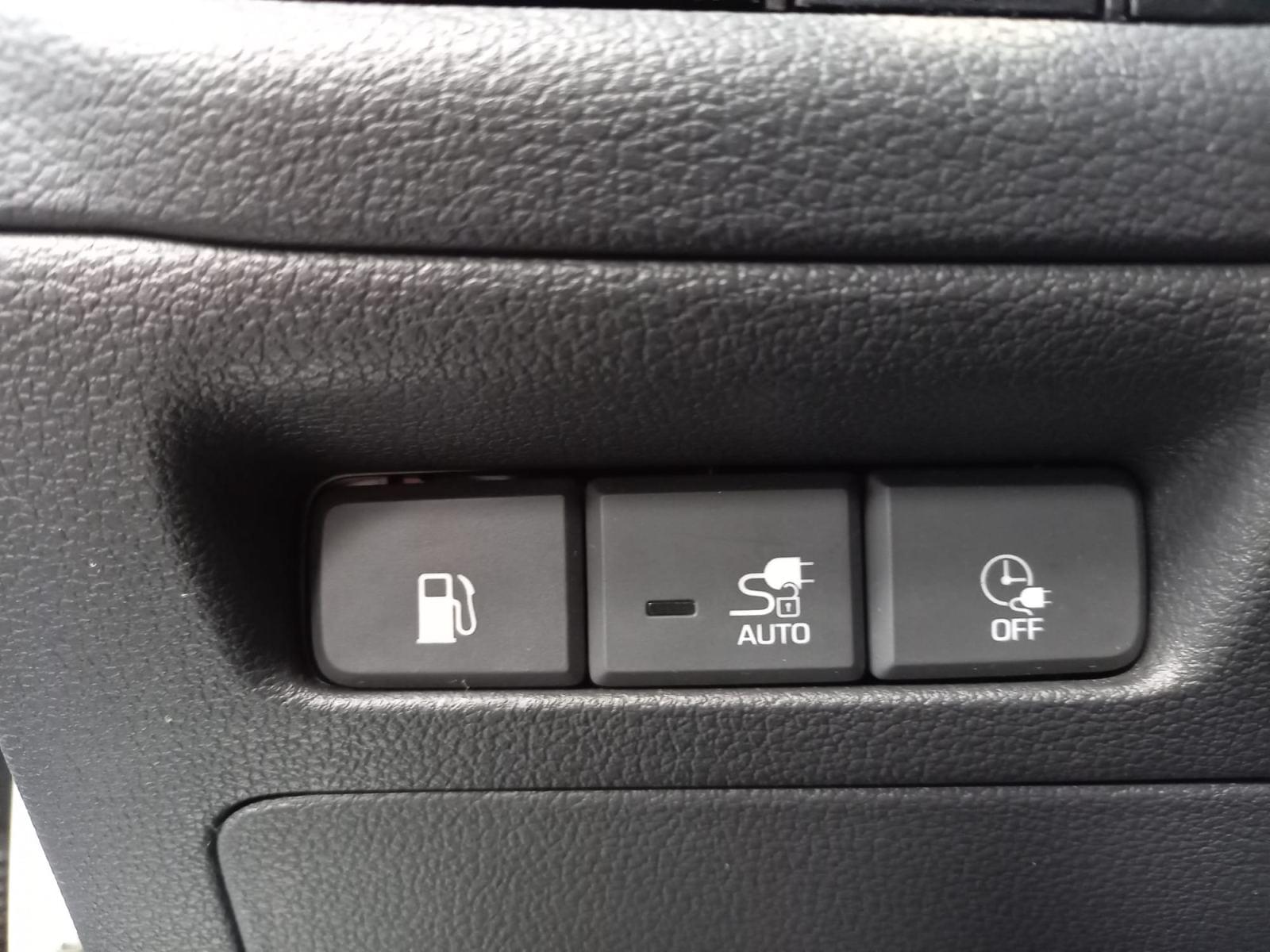 HYUNDAI IONIQ 1.6 GDI PHEV Tecno DT 24 