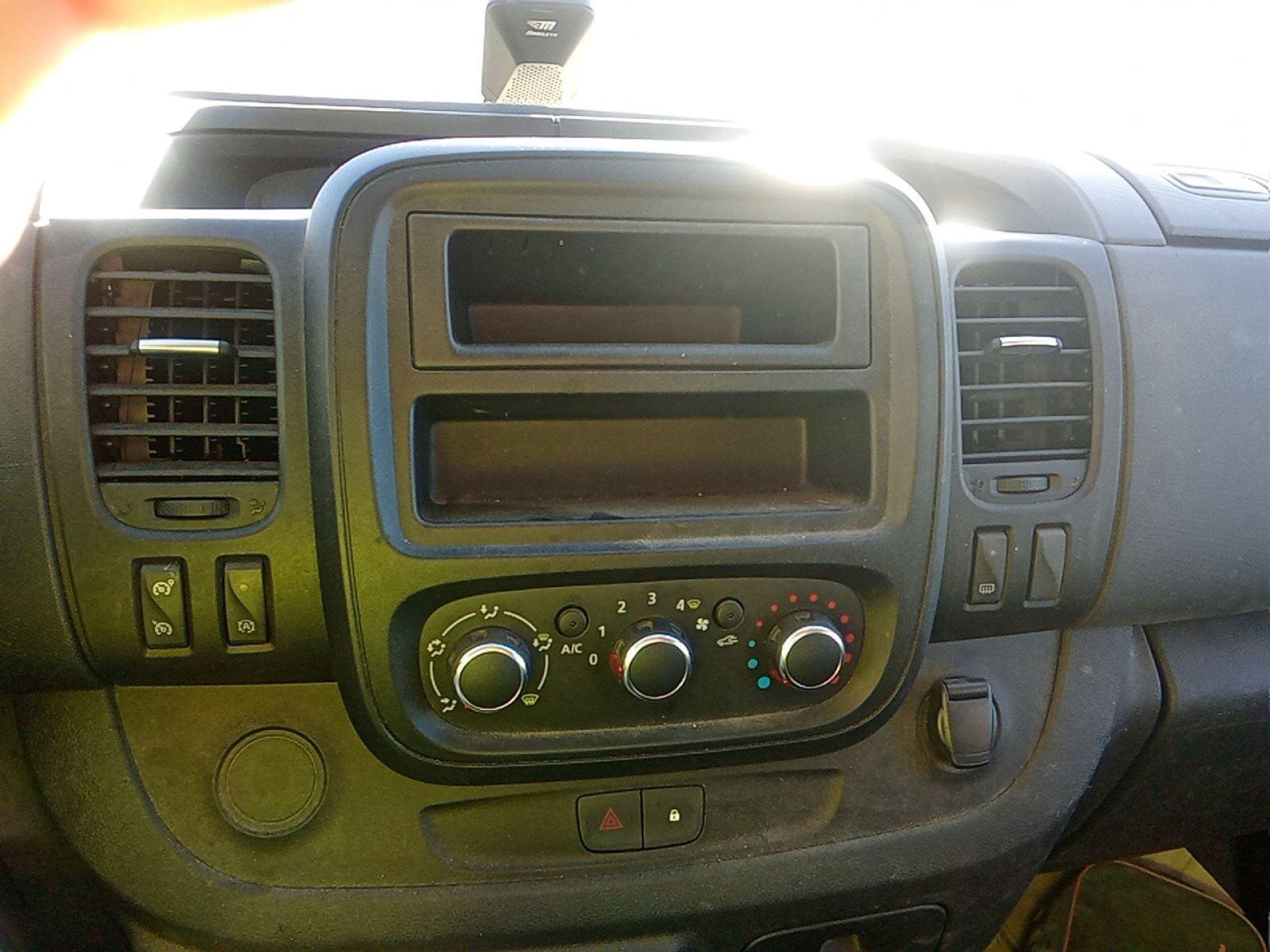 RENAULT TRAFIC FURGON Mixto N1 5/6 Largo Energy Blue dCi 70 kW 10 