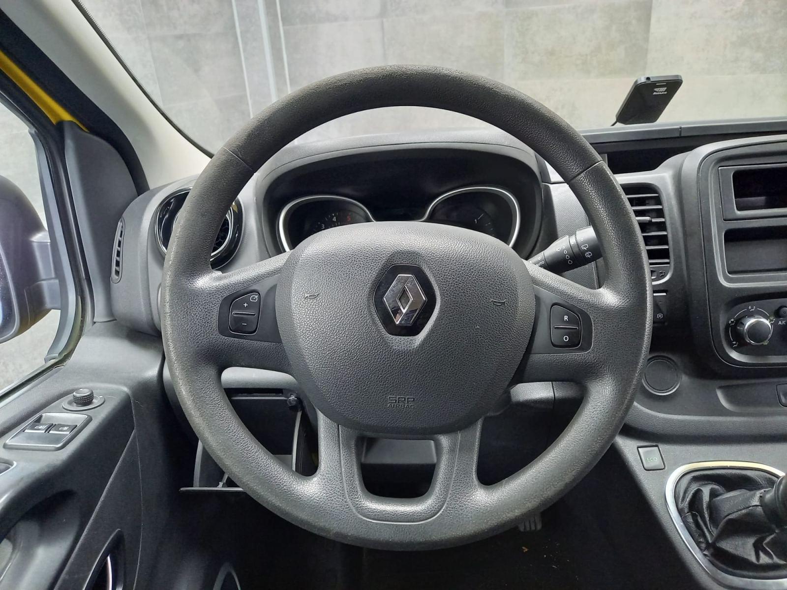 RENAULT TRAFIC COMBI Mixto N1 5/6 Largo Energy Blue dCi 70 kW 19