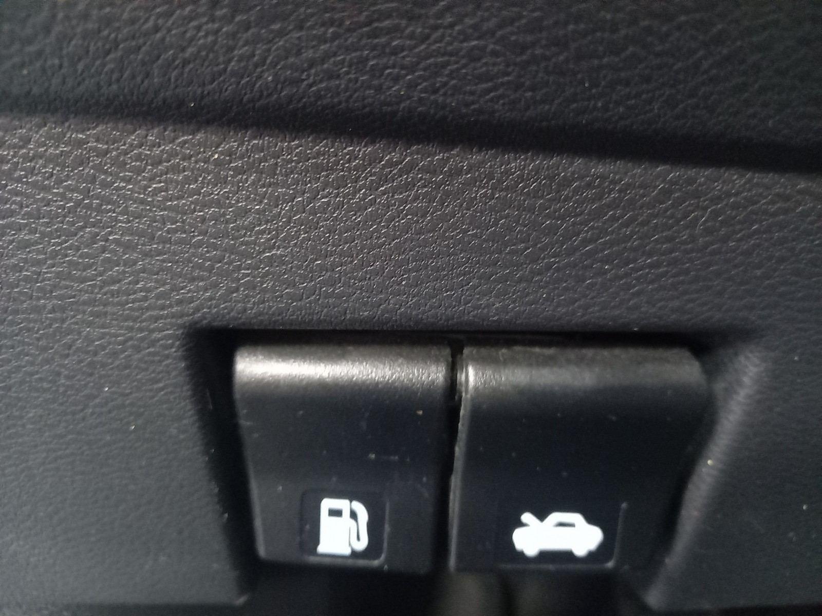 NISSAN MICRA 1.0 IG-T N-CONNECTA 5D 29 