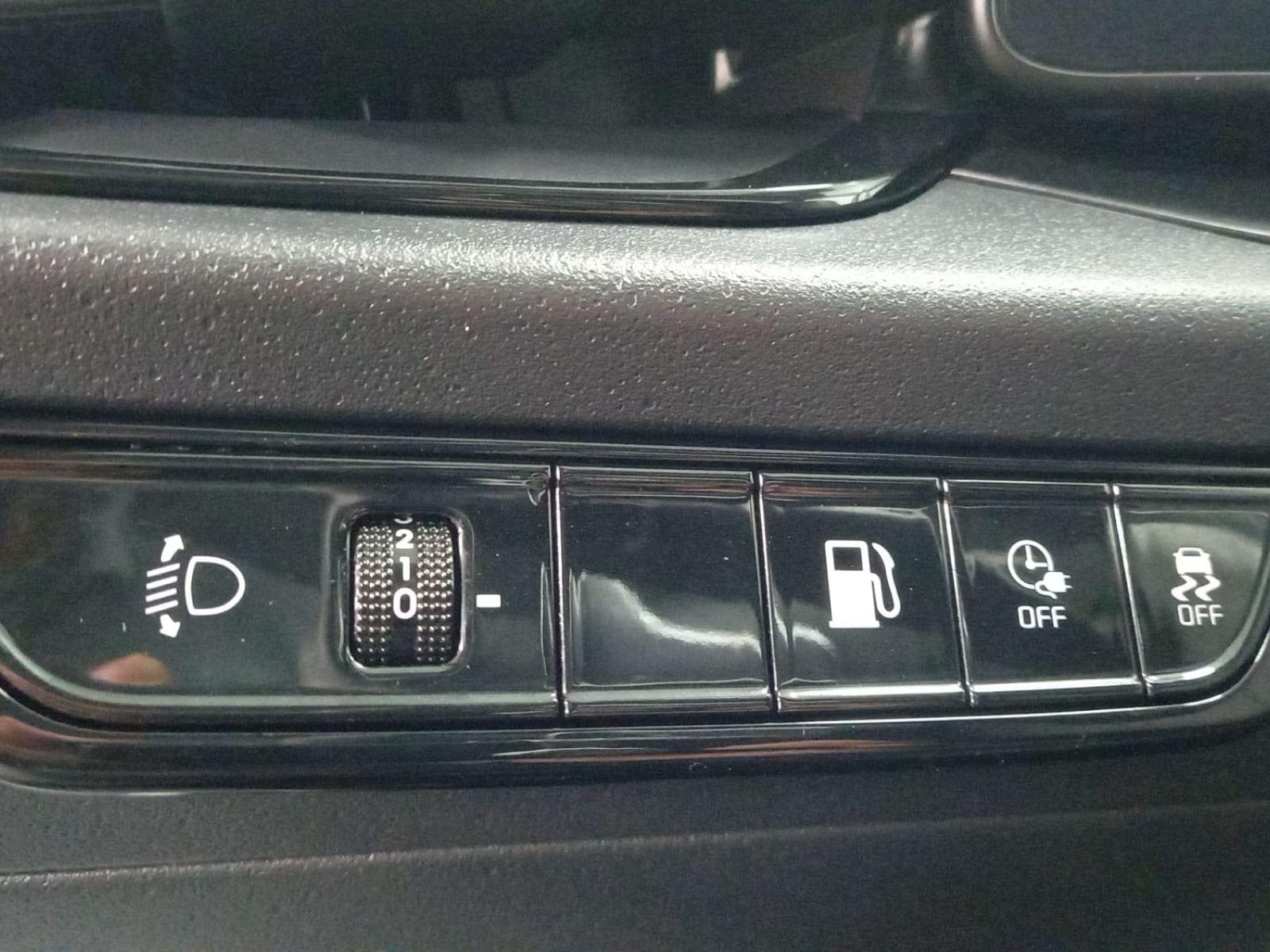 KIA NIRO CROSSOVER 1.6 GDI PHEV 135KW (183CV) DRI 10