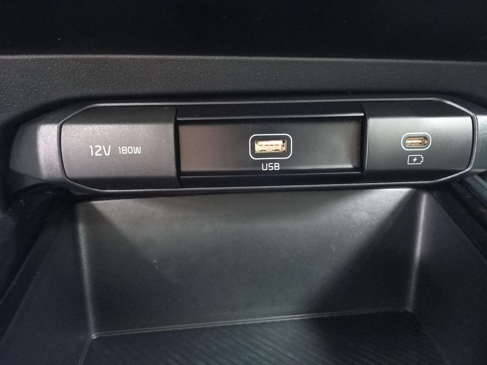 KIA NIRO CROSSOVER 1.6 GDI PHEV 135KW (183CV) DRI 12