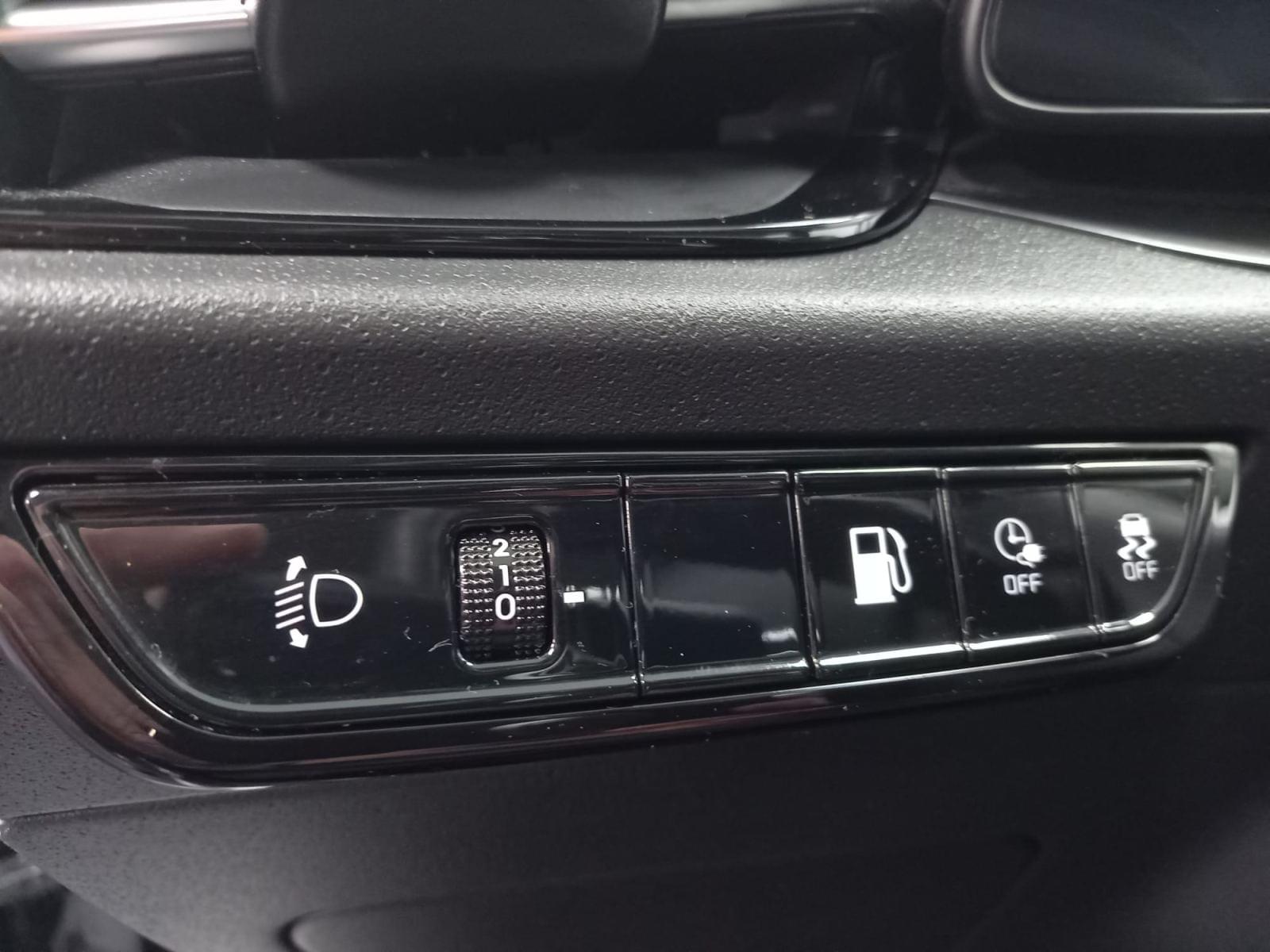 KIA NIRO 1.6 GDi PHEV 135kW (183CV) Drive 29