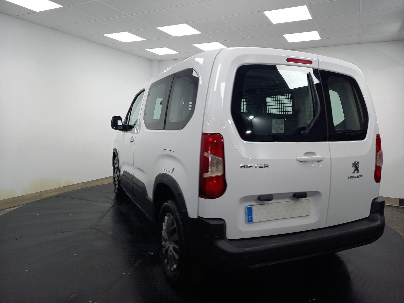 PEUGEOT RIFTER COMBI ACTIVE PACK BUSIN. STANDARD 6 