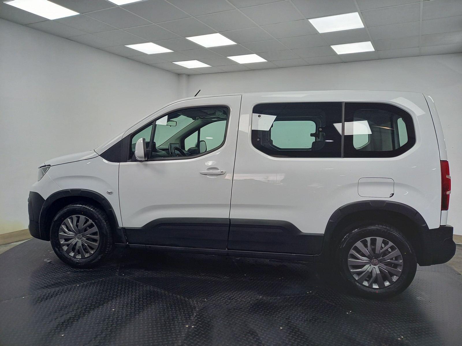 PEUGEOT RIFTER COMBI ACTIVE PACK BUSIN. STANDARD 7 