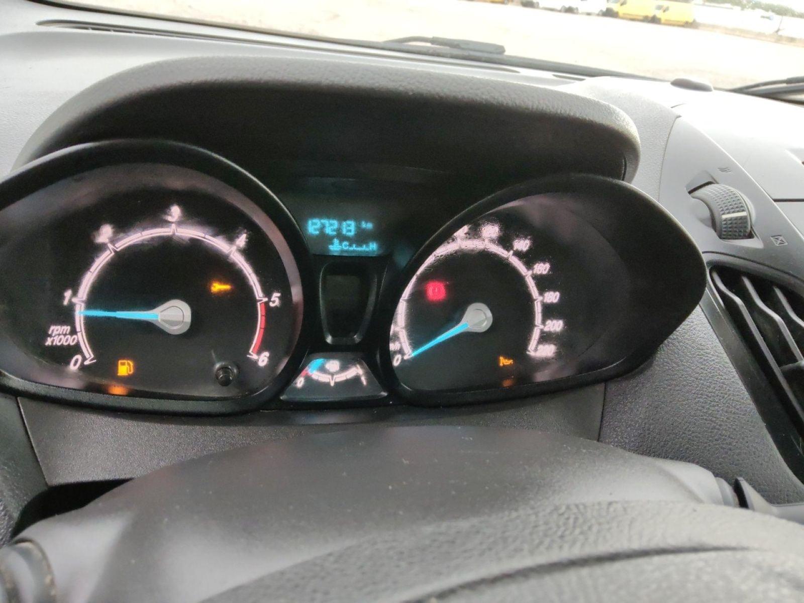 FORD TRANSIT COURIER Kombi 1.5 TDCi 56kW Trend 7 