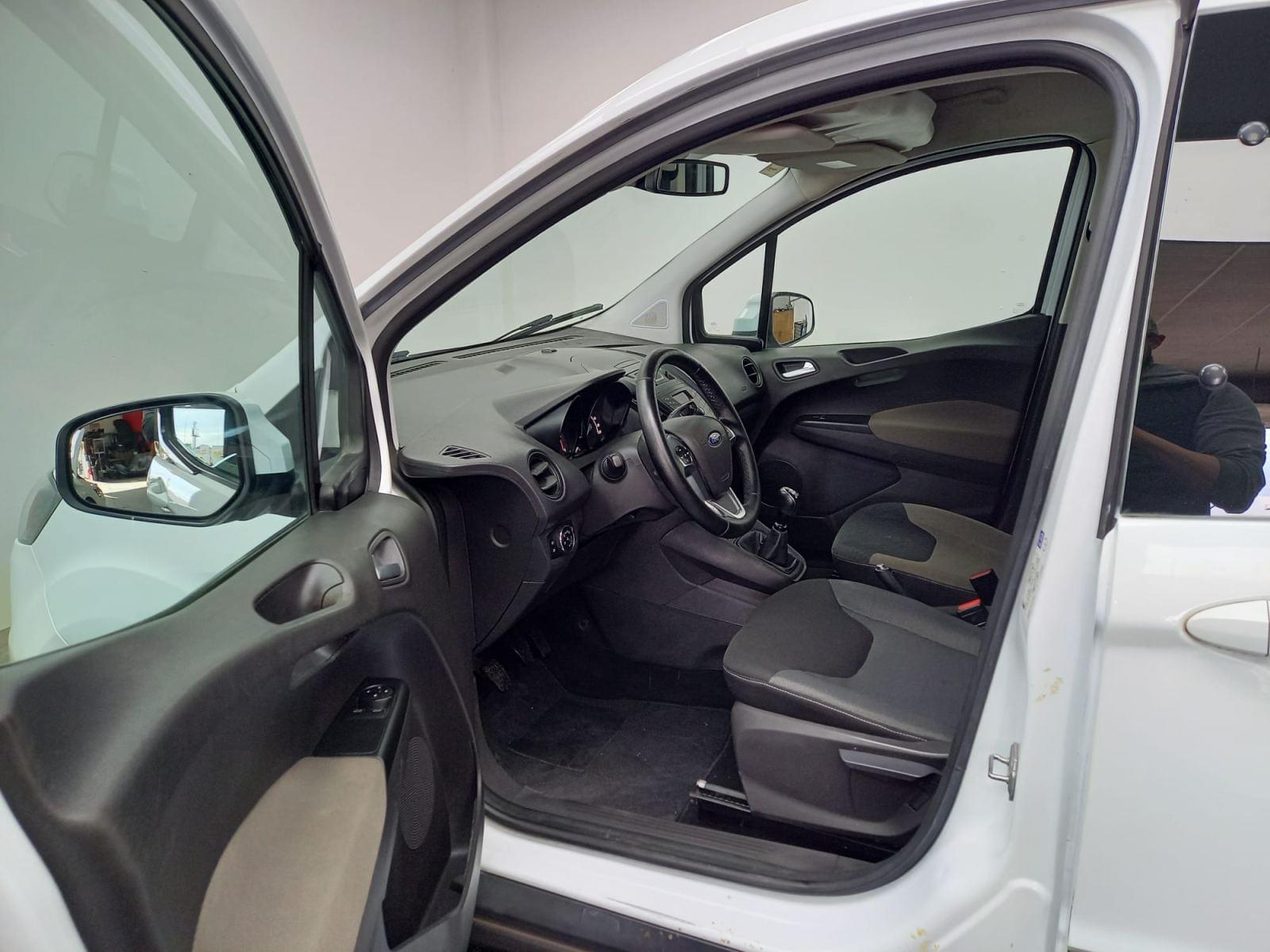 FORD TRANSIT COURIER COMBI 1.5 TDCi Trend 8