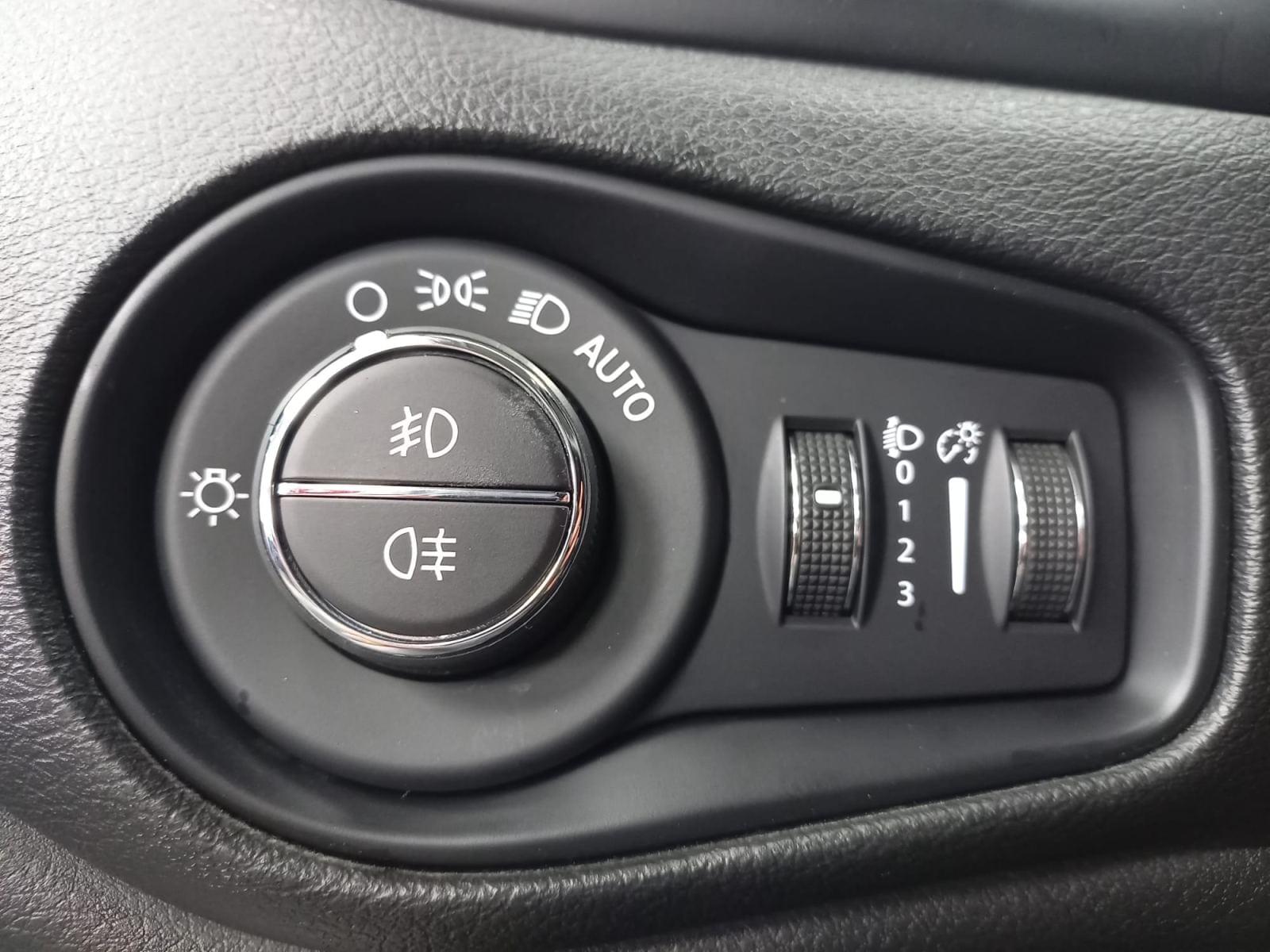 JEEP RENEGADE LIMITED 1.6 MJET 130CV 4X2 9 