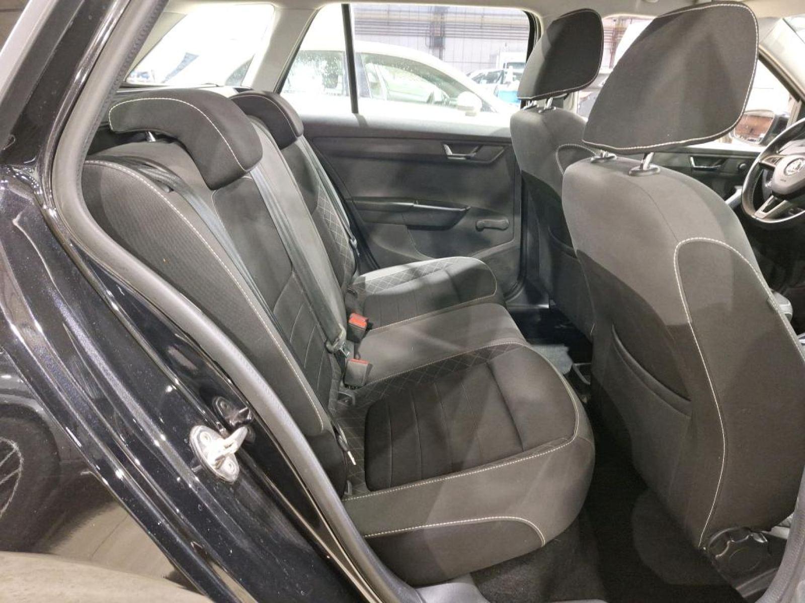 SKODA FABIA 1.0 TSI Ambition 7 