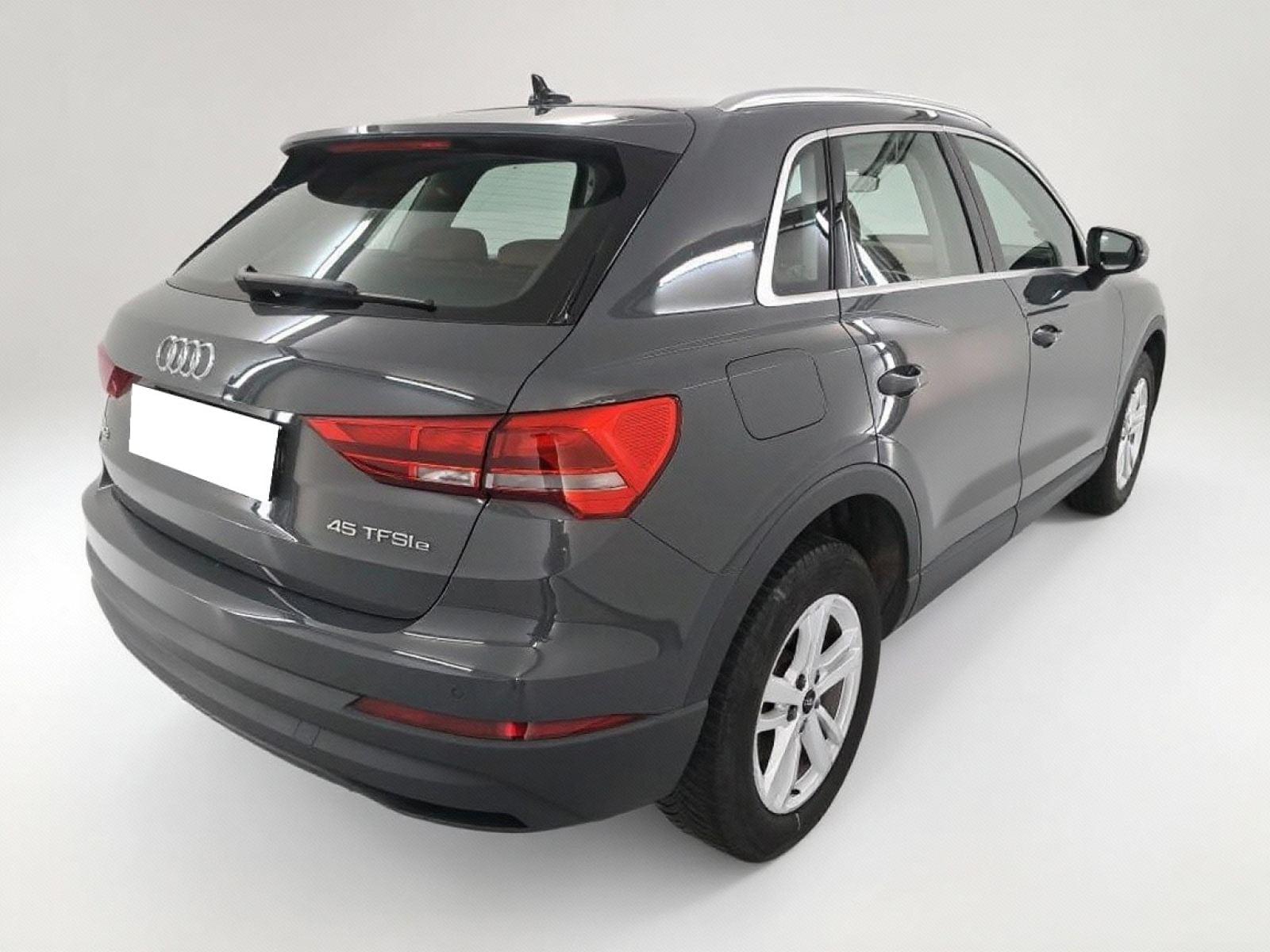 AUDI Q3 1.4 45 TFSI E S TRONIC 3 