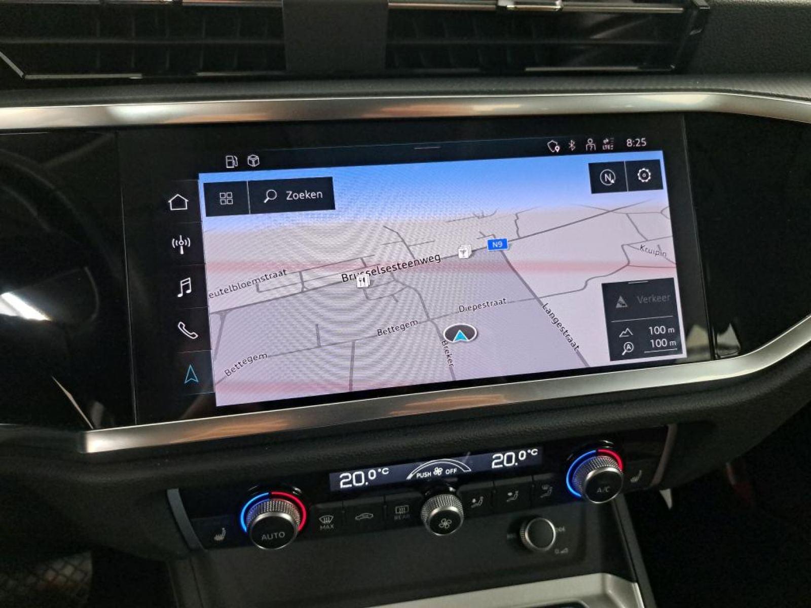 AUDI Q3 1.4 45 TFSI E S TRONIC 9 