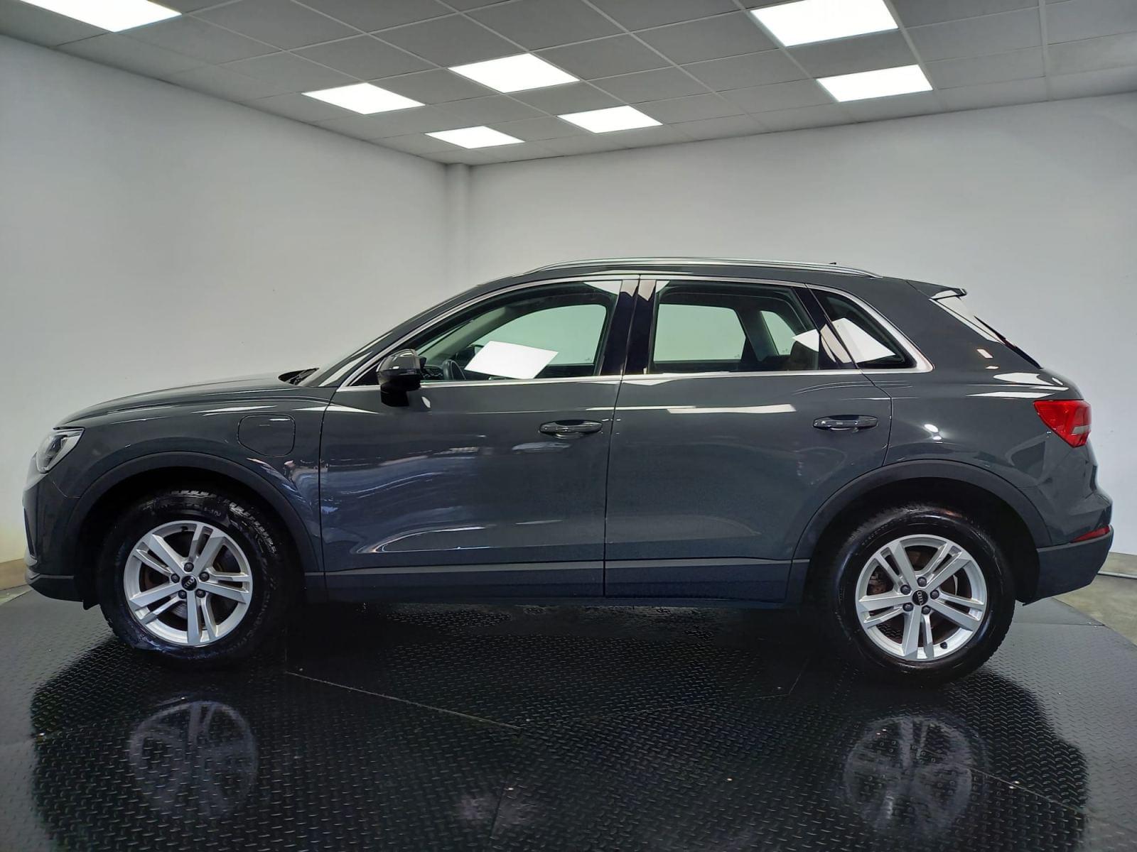 AUDI Q3 1.4 45 TFSI E S TRONIC 3 