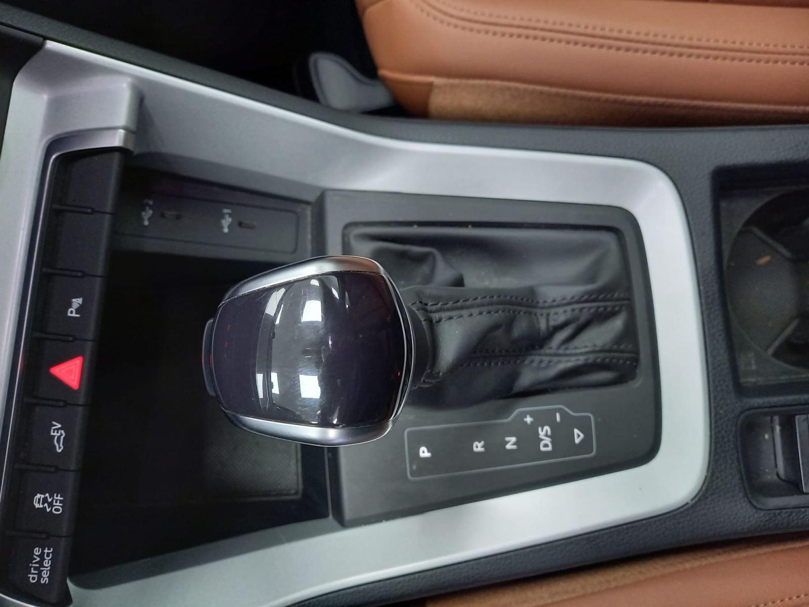 AUDI Q3 1.4 45 TFSI E S TRONIC 24 