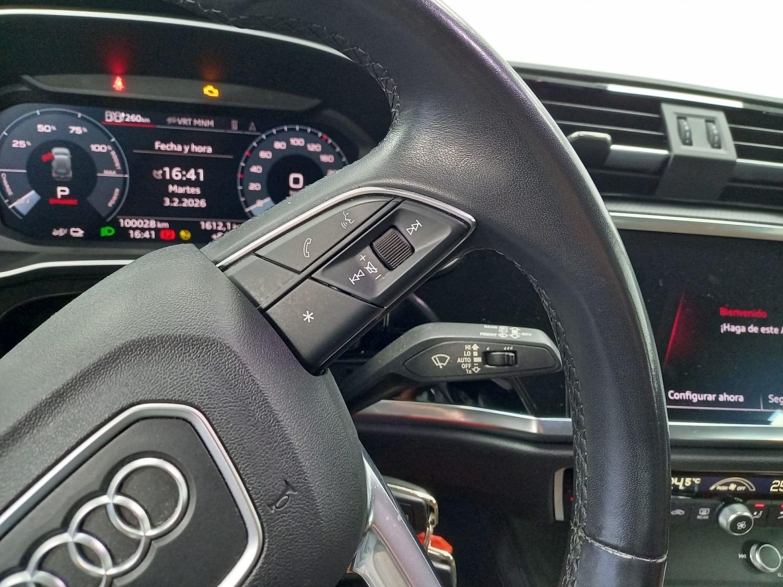 AUDI Q3 1.4 45 TFSI E S TRONIC 26 