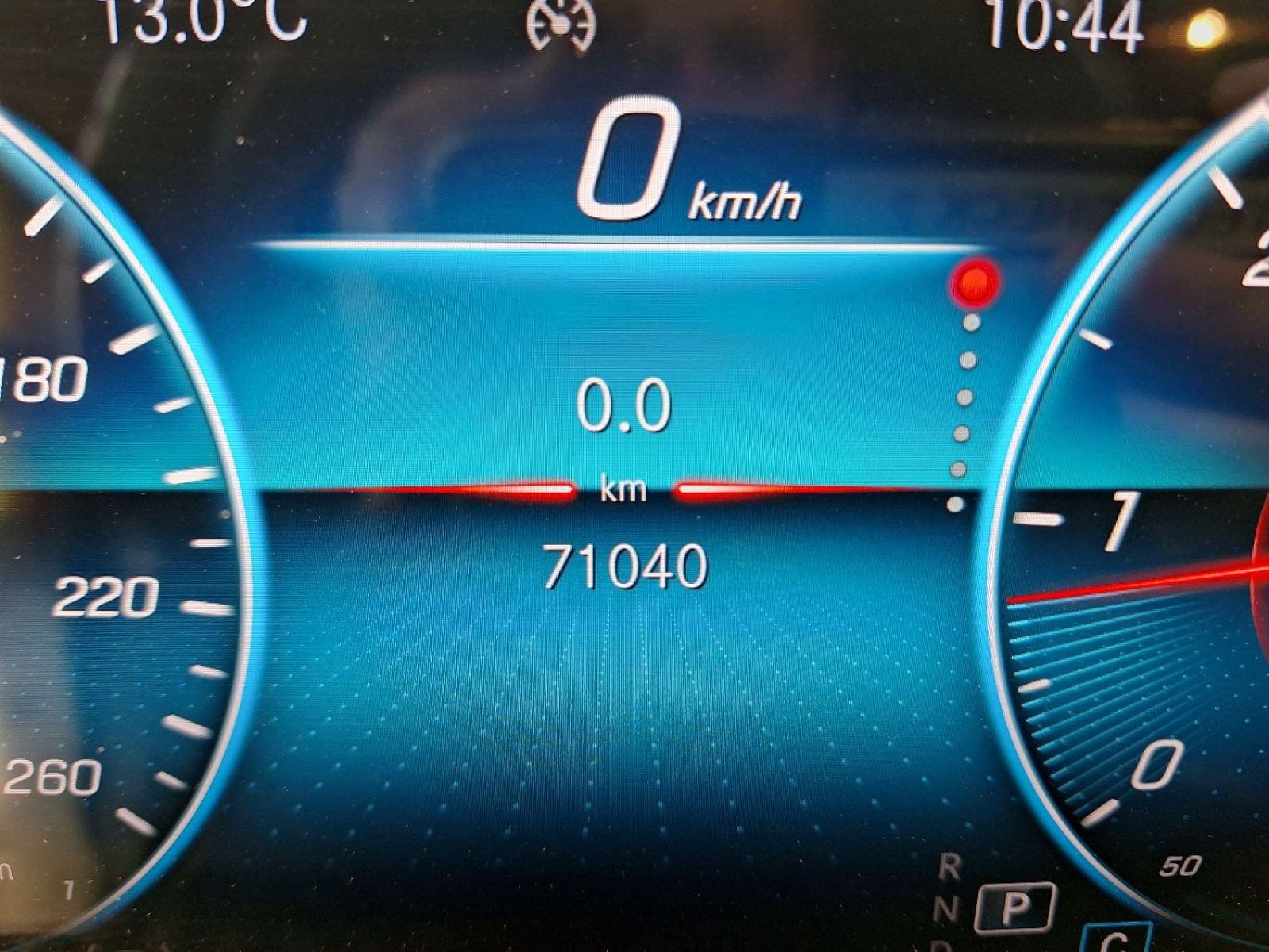 MERCEDES CLASE CLA SHOOTING BRAKE CLA 200 D BUSINES 12 