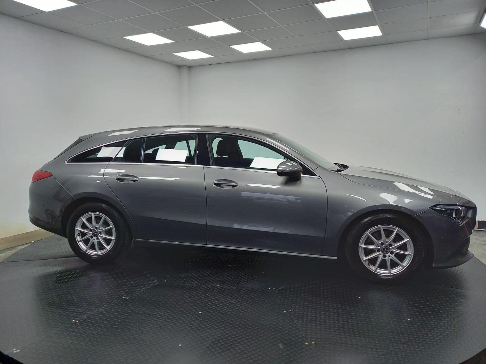 MERCEDES CLASE CLA SHOOTING BRAKE CLA 200 D BUSINES 7 