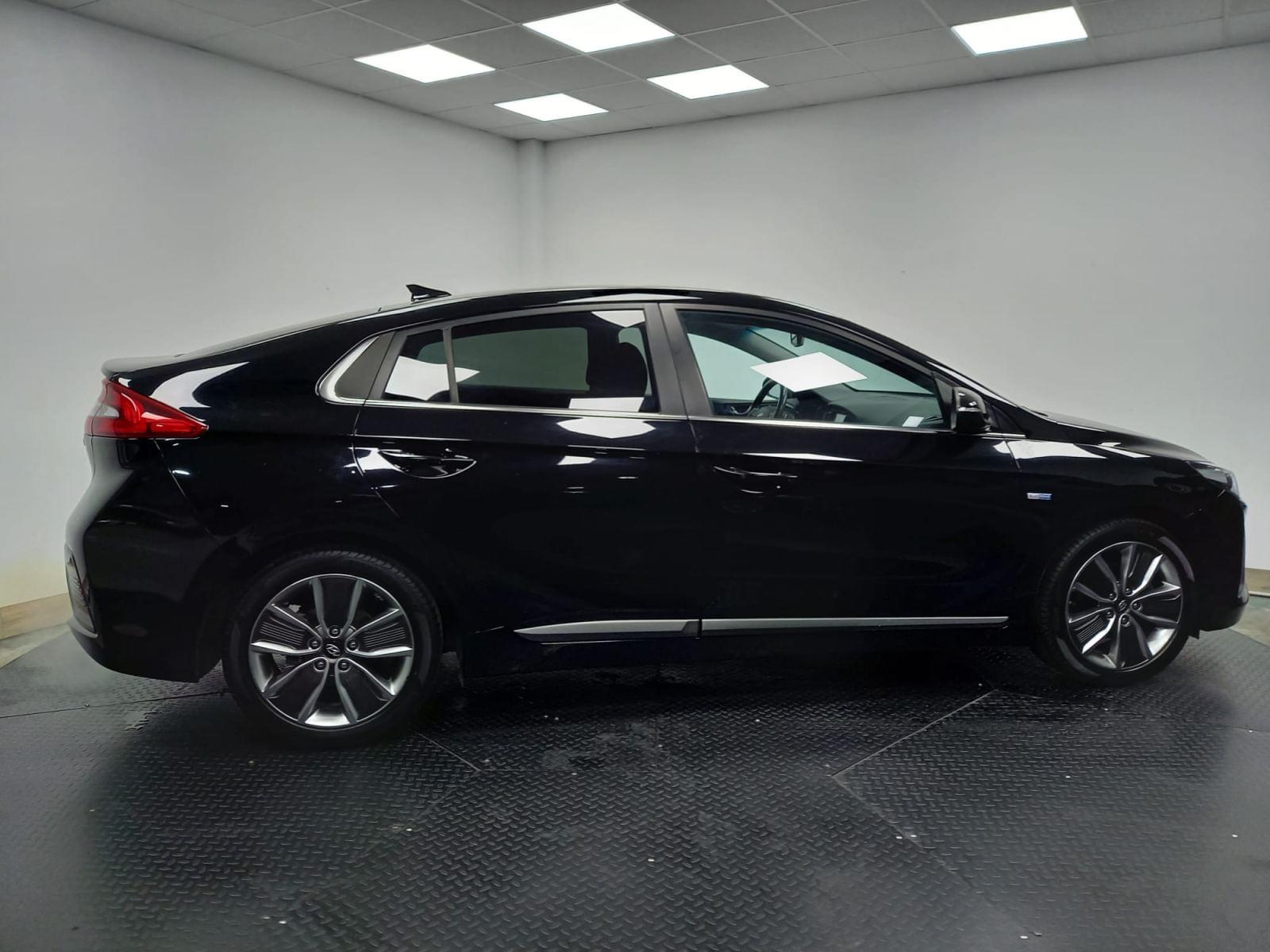 HYUNDAI IONIQ 1.6 GDI HEV TECNO DCT 7 