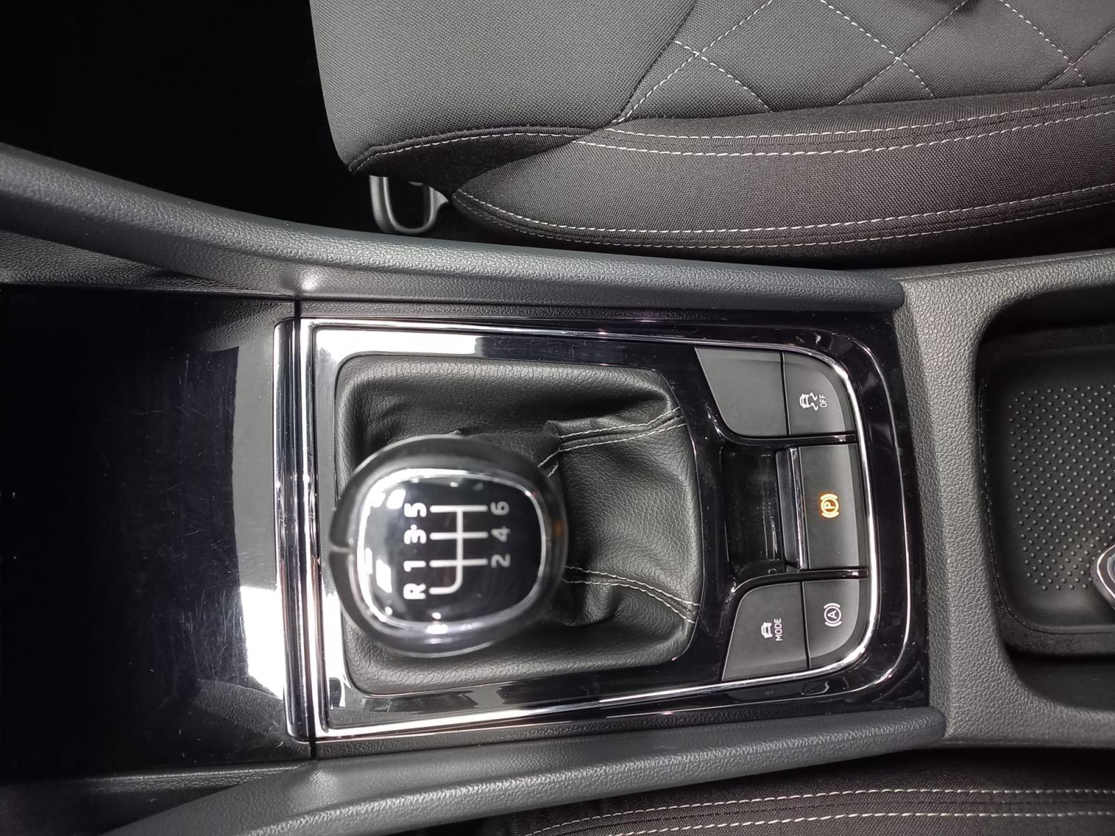 SKODA KAROQ 2.0TDI SPORTLINE 110KW 24 