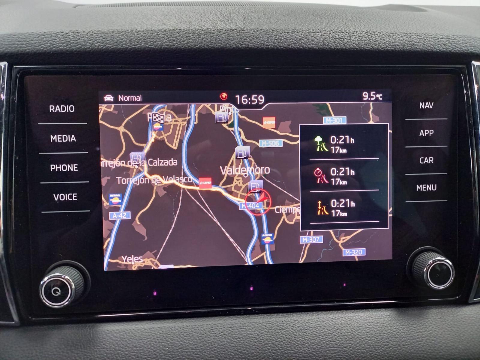 SKODA KAROQ 2.0TDI SPORTLINE 110KW 28 