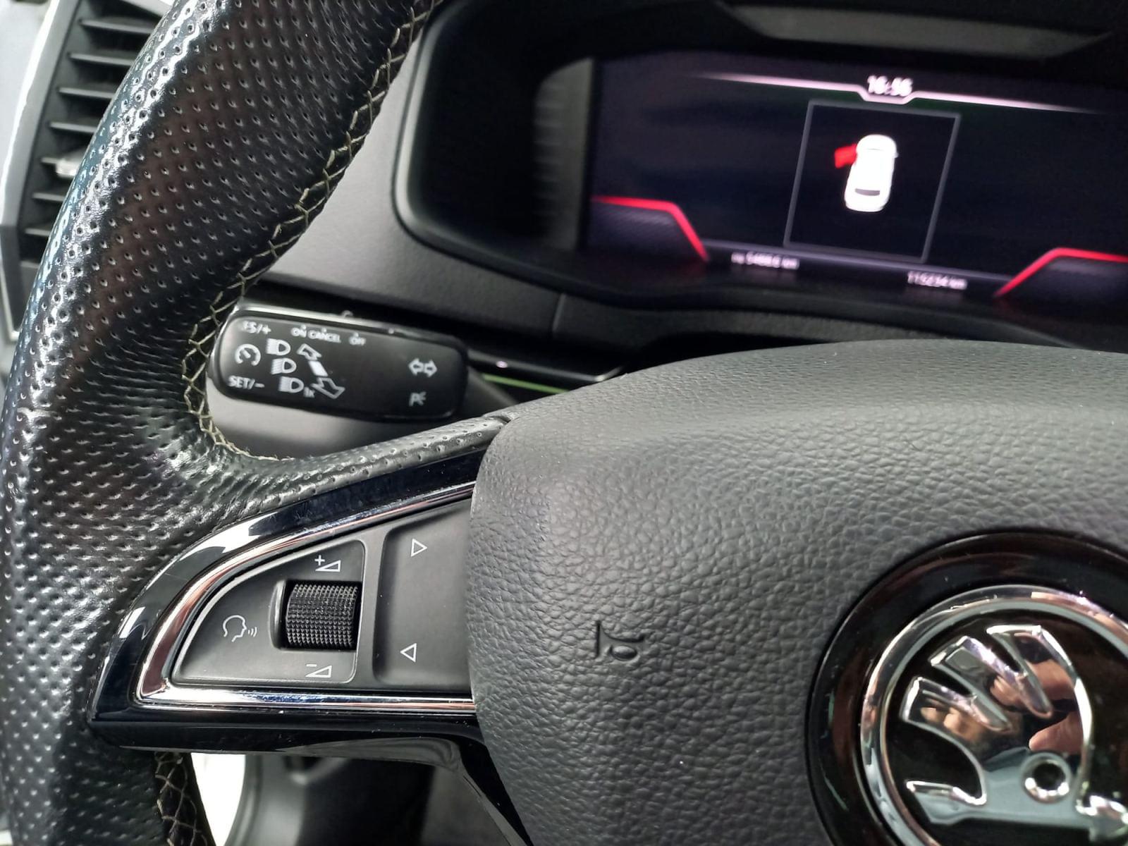 SKODA KAROQ 2.0TDI SPORTLINE 110KW 31 