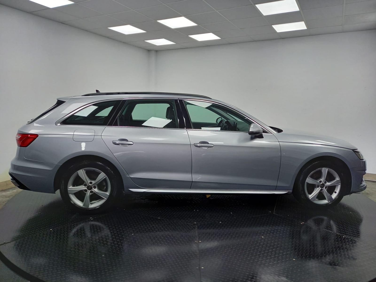 AUDI A4 Avant Advanced 35 TDI 120kW S tronic 7