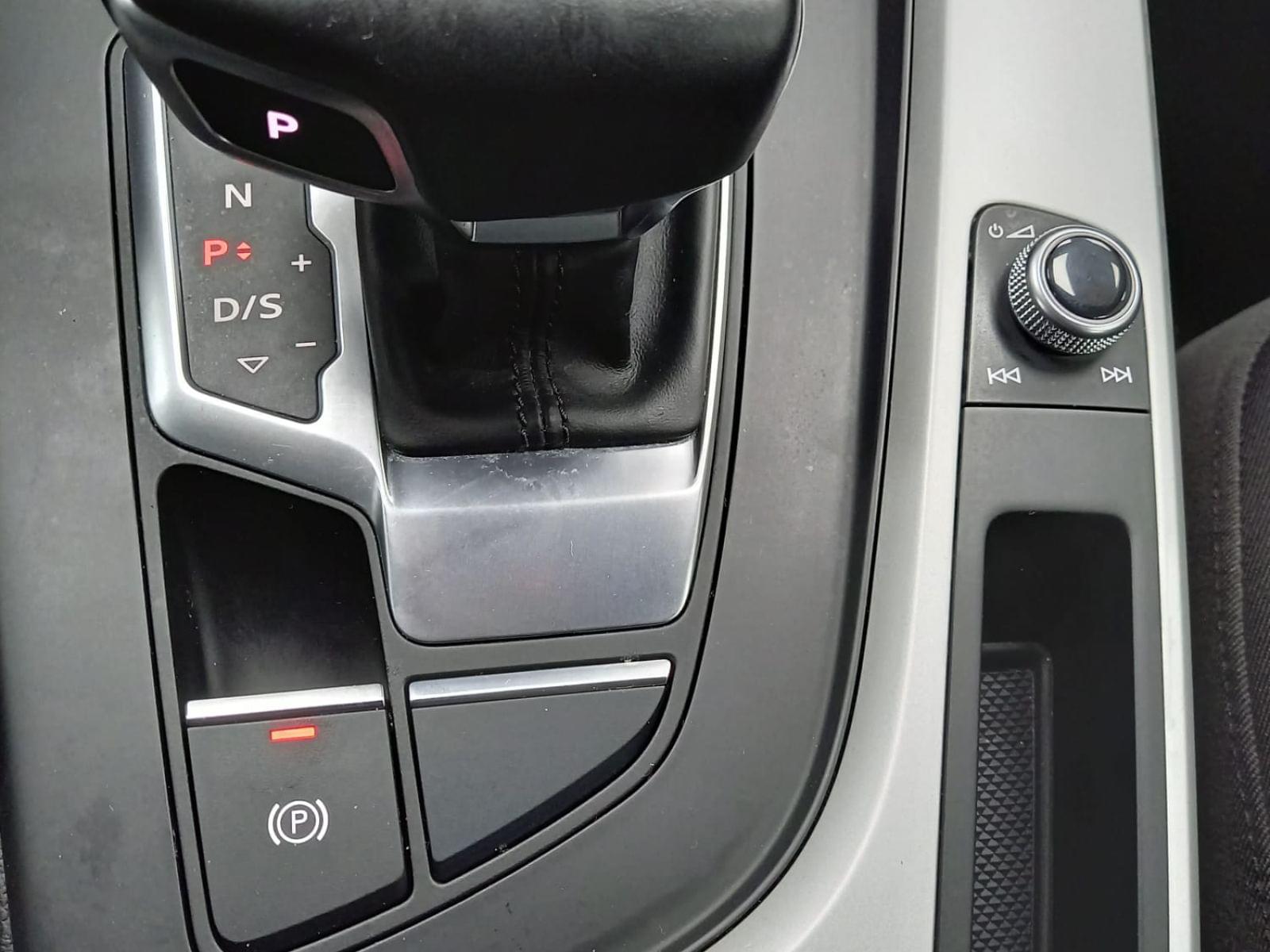 AUDI A4 Avant Advanced 35 TDI 120kW S tronic 19