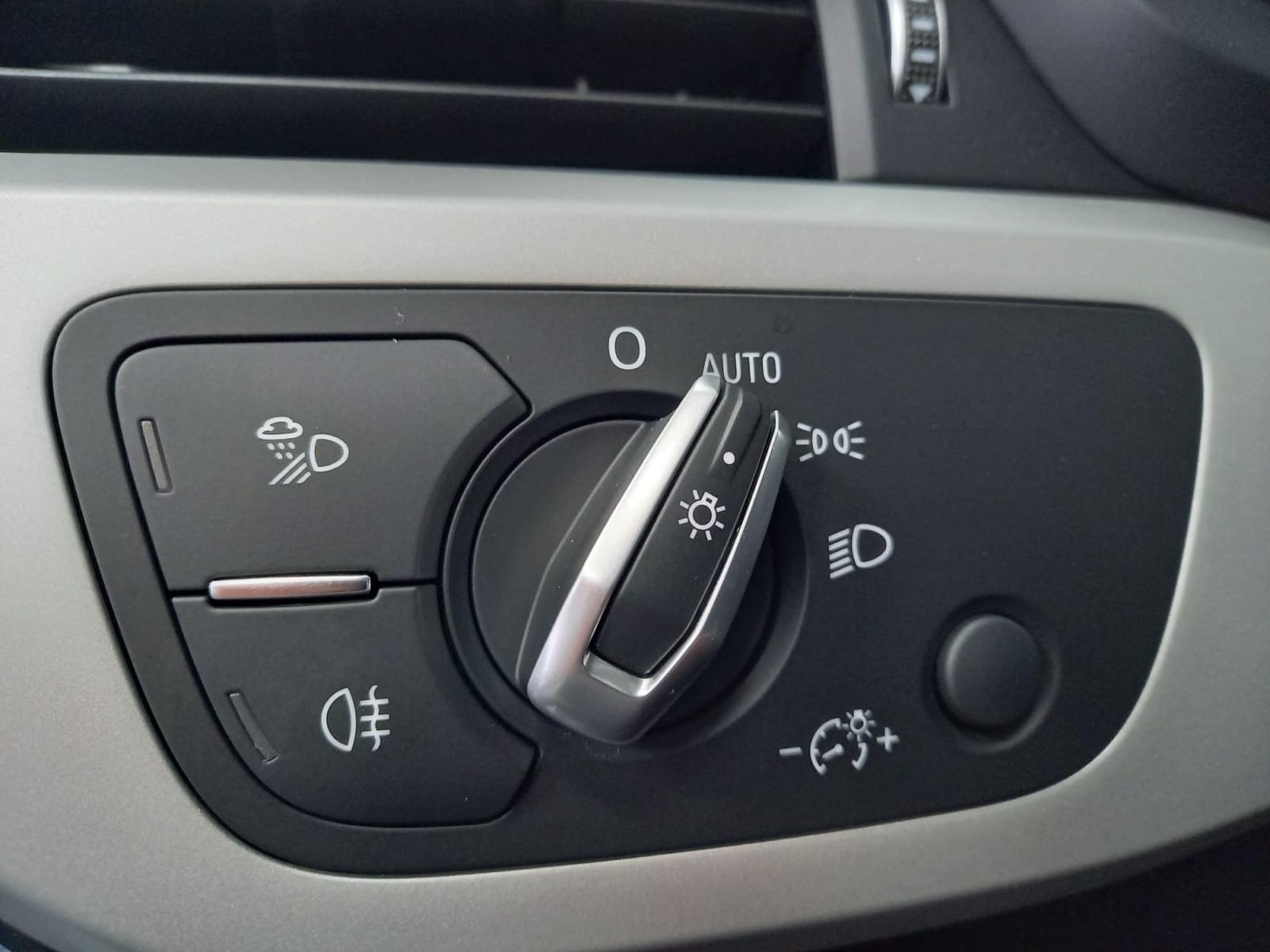 AUDI A4 Avant Advanced 35 TDI 120kW S tronic 27