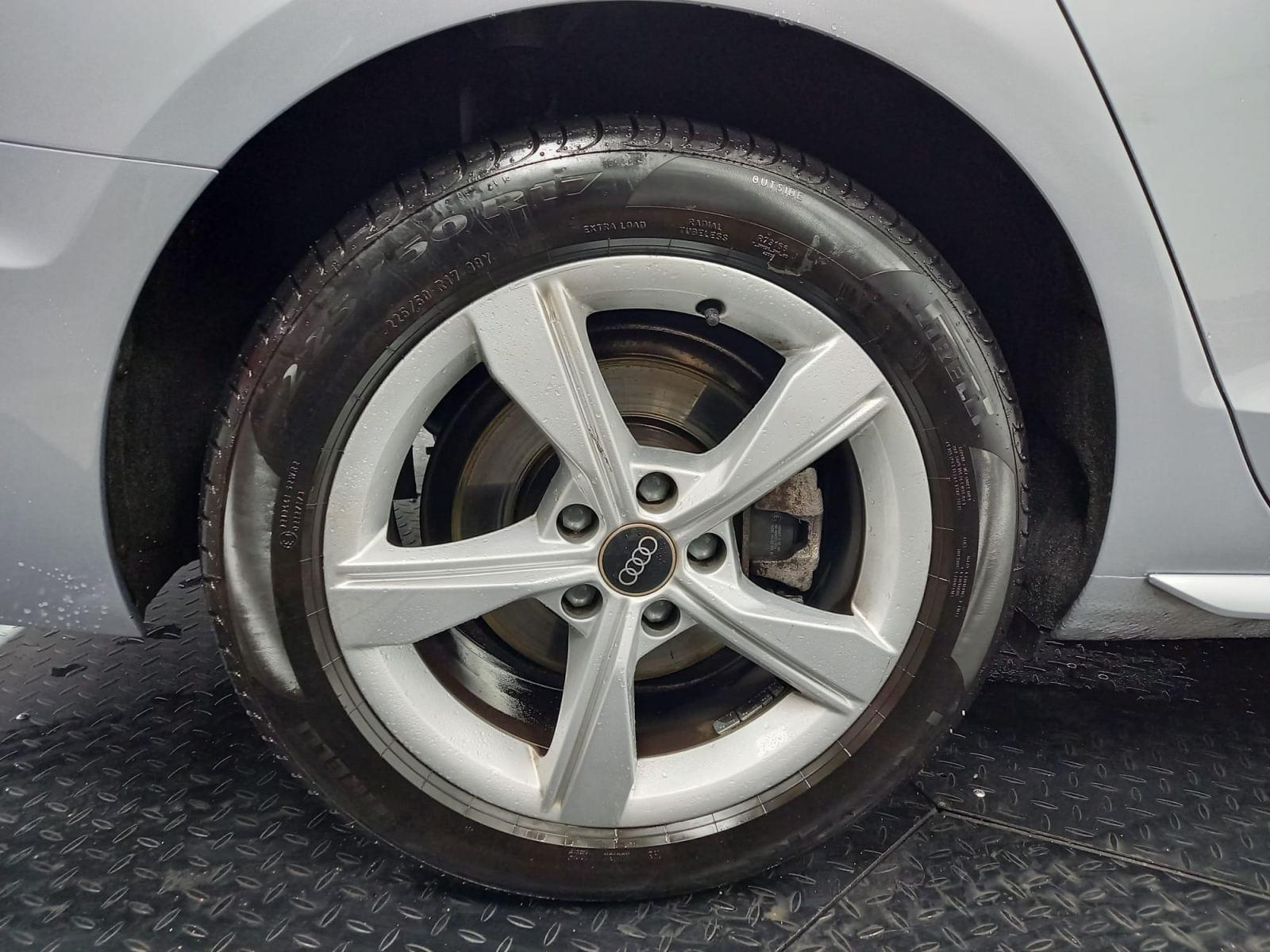 AUDI A4 Avant Advanced 35 TDI 120kW S tronic 33