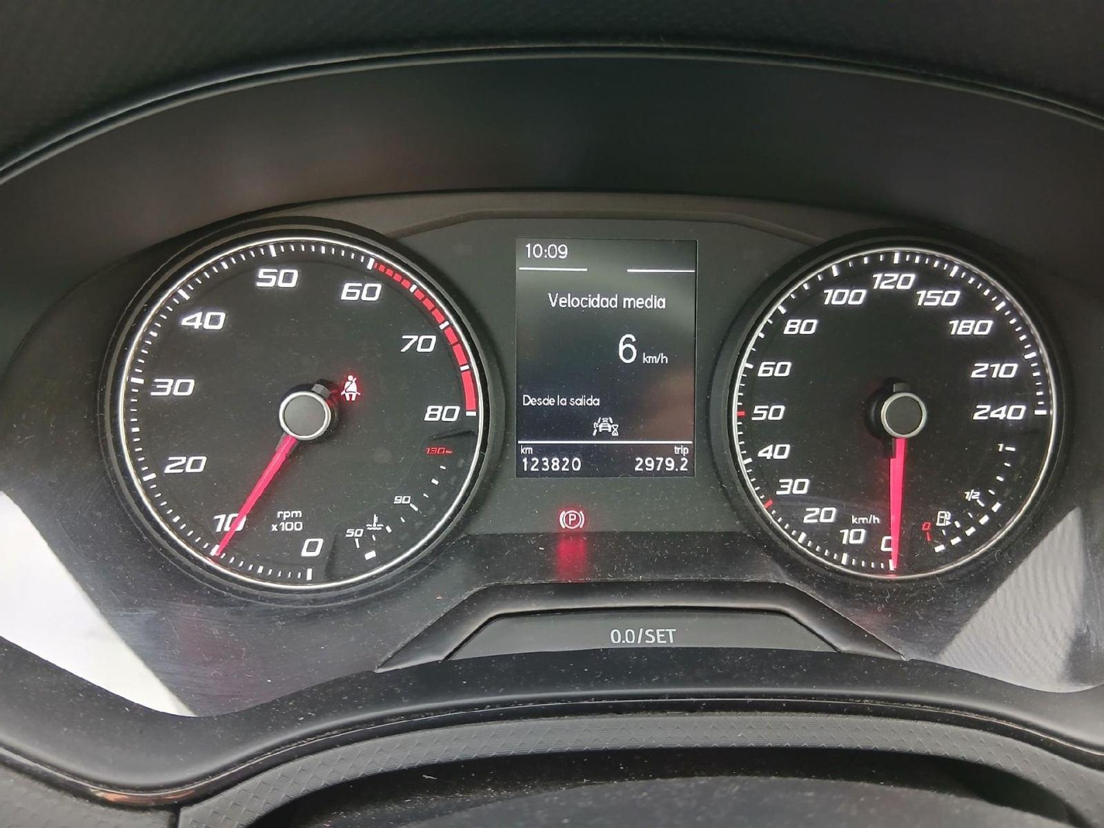 SEAT IBIZA 1.0 MPI 80CV Reference Plus 4