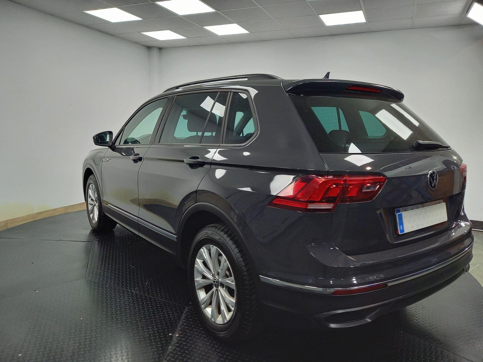 VOLKSWAGEN TIGUAN SUV 1.4 eHybrid 245 DSG6 Life Business 6