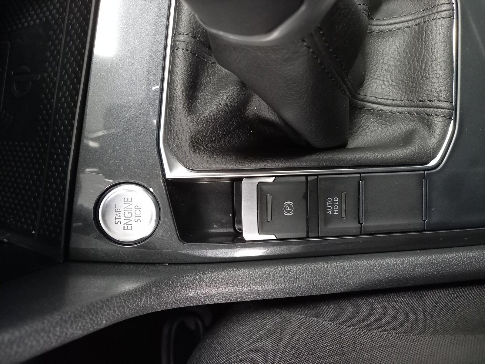 VOLKSWAGEN TIGUAN SUV 1.4 eHybrid 245 DSG6 Life Business 20