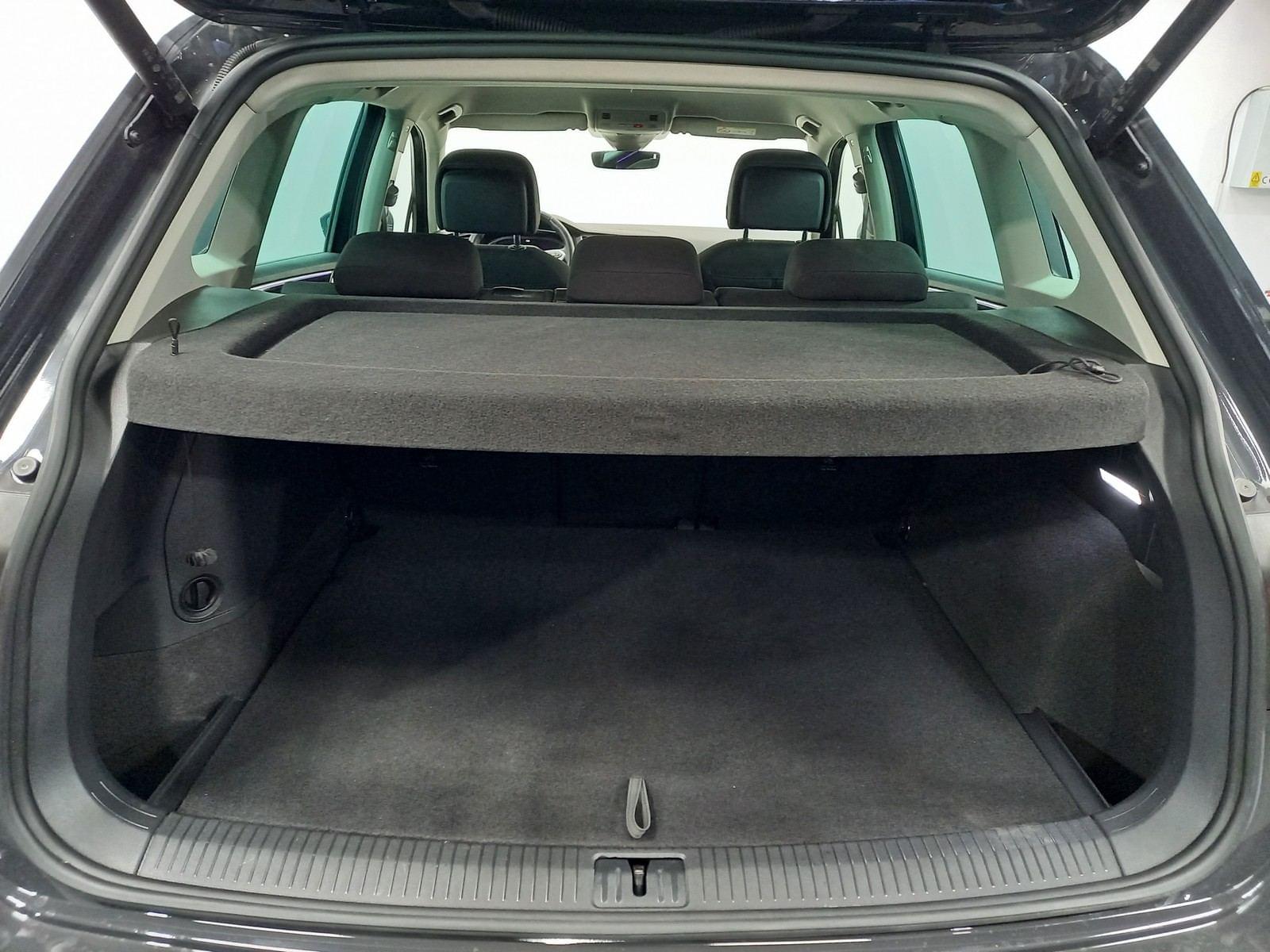 VOLKSWAGEN TIGUAN SUV 1.4 eHybrid 245 DSG6 Life Business 40