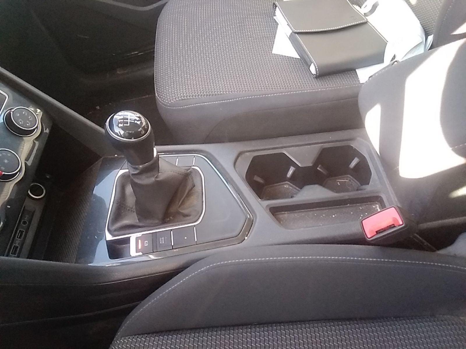 VOLKSWAGEN TIGUAN Edition 2.0 TDI 110kW (150CV) 11 