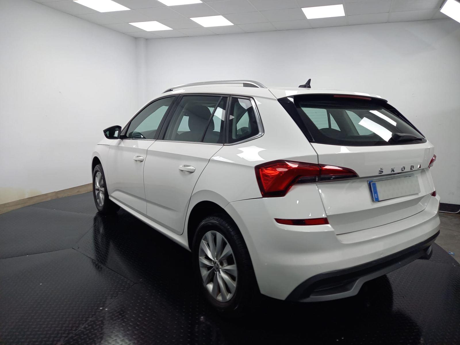 SKODA KAMIQ 1.0 TSI 81kW (110CV) DSG Ambition 6 