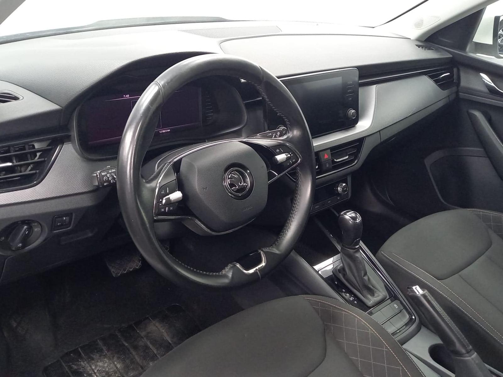 SKODA KAMIQ 1.0 TSI 81kW (110CV) DSG Ambition 8 