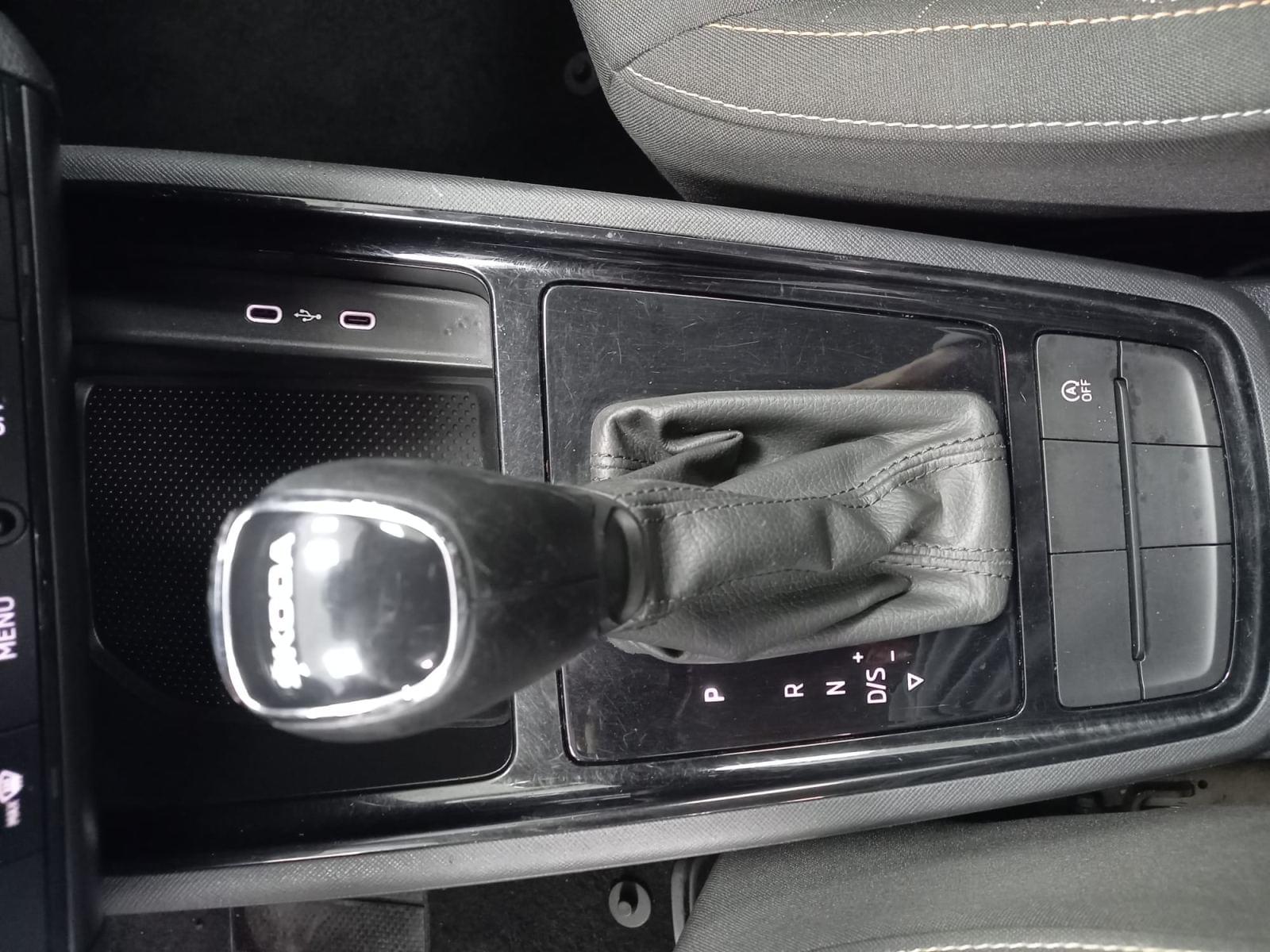 SKODA KAMIQ 1.0 TSI 81kW (110CV) DSG Ambition 19 
