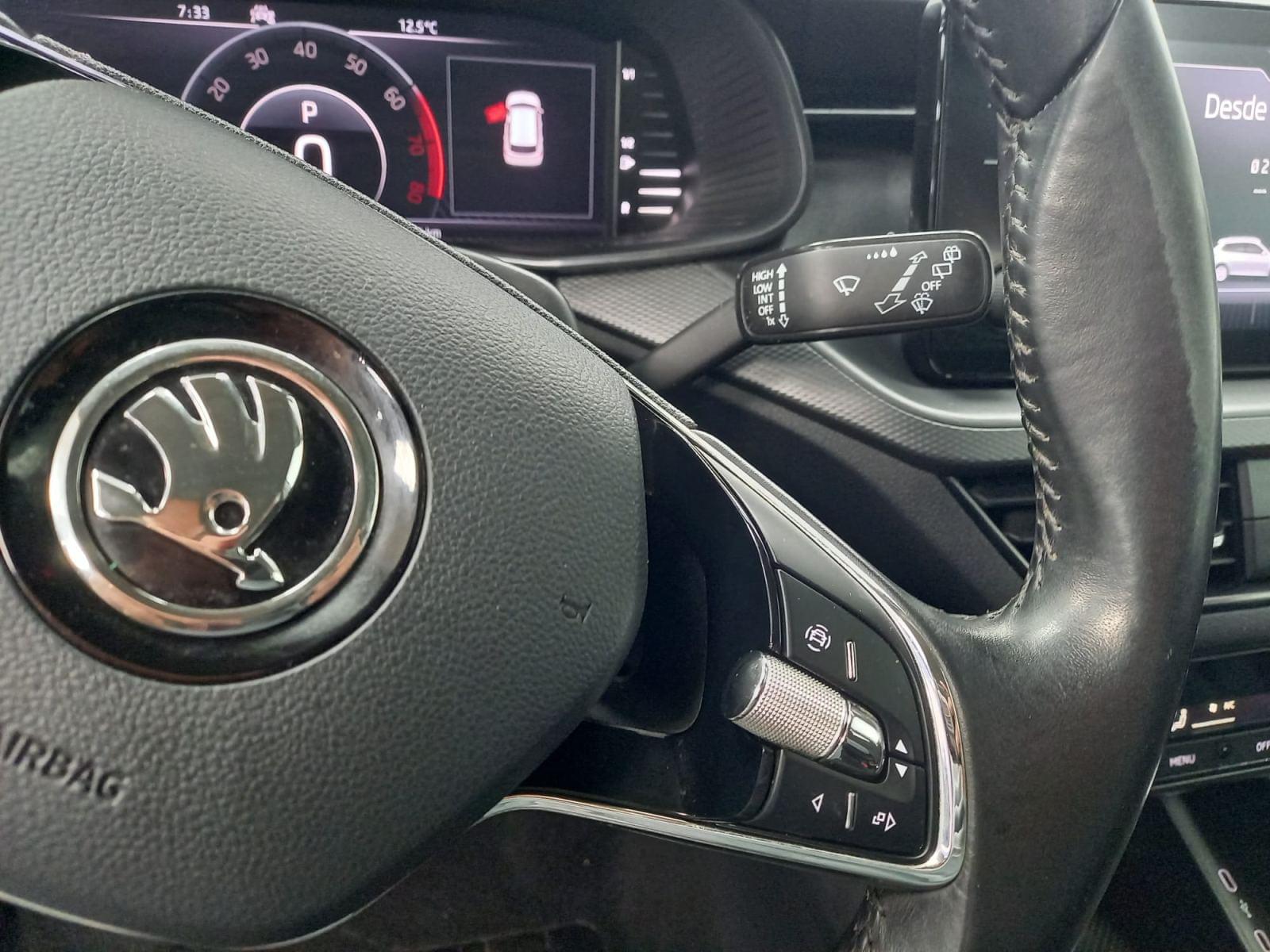 SKODA KAMIQ 1.0 TSI 81kW (110CV) DSG Ambition 21 