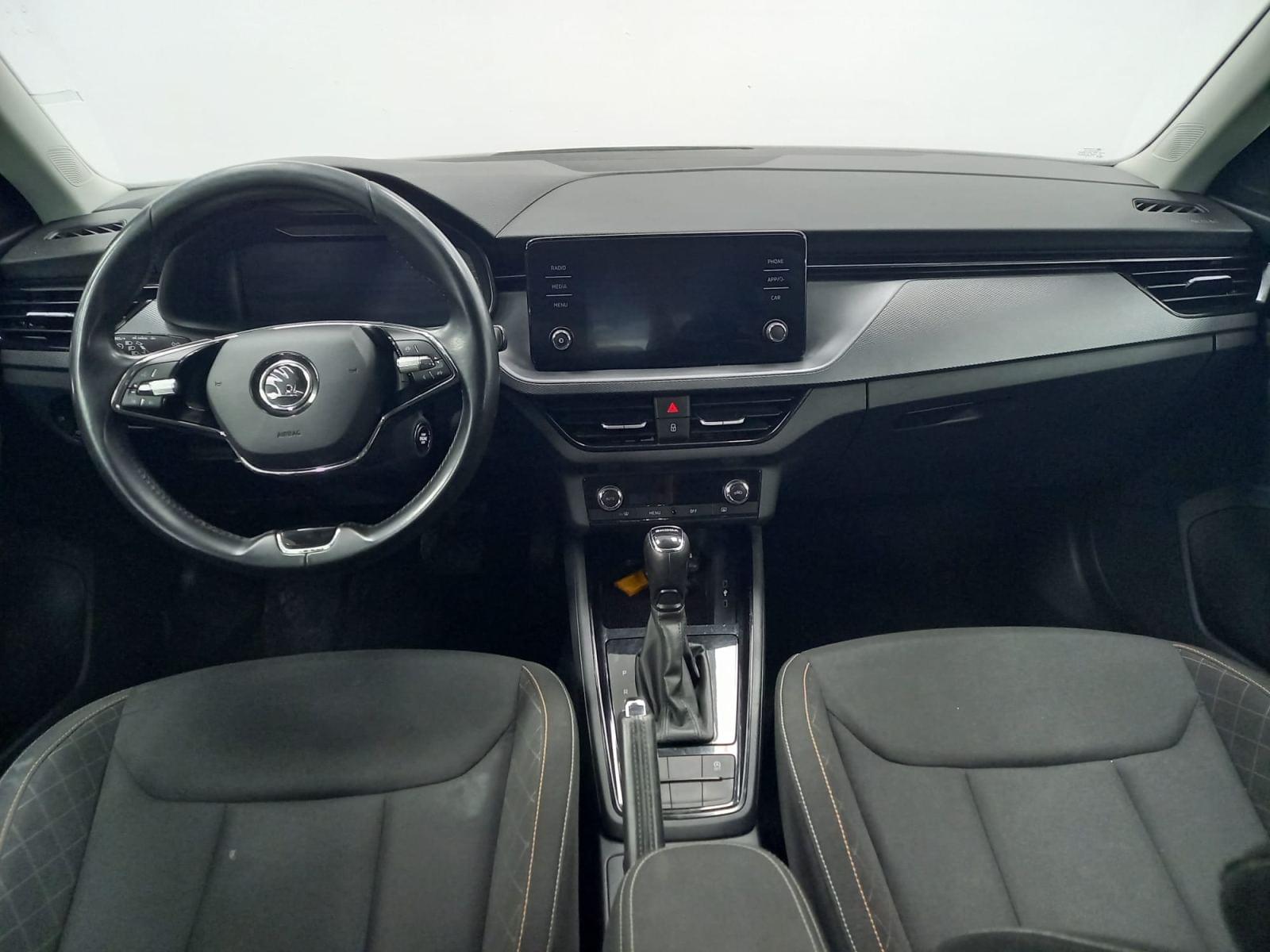 SKODA KAMIQ 1.0 TSI 81kW (110CV) DSG Ambition 26 