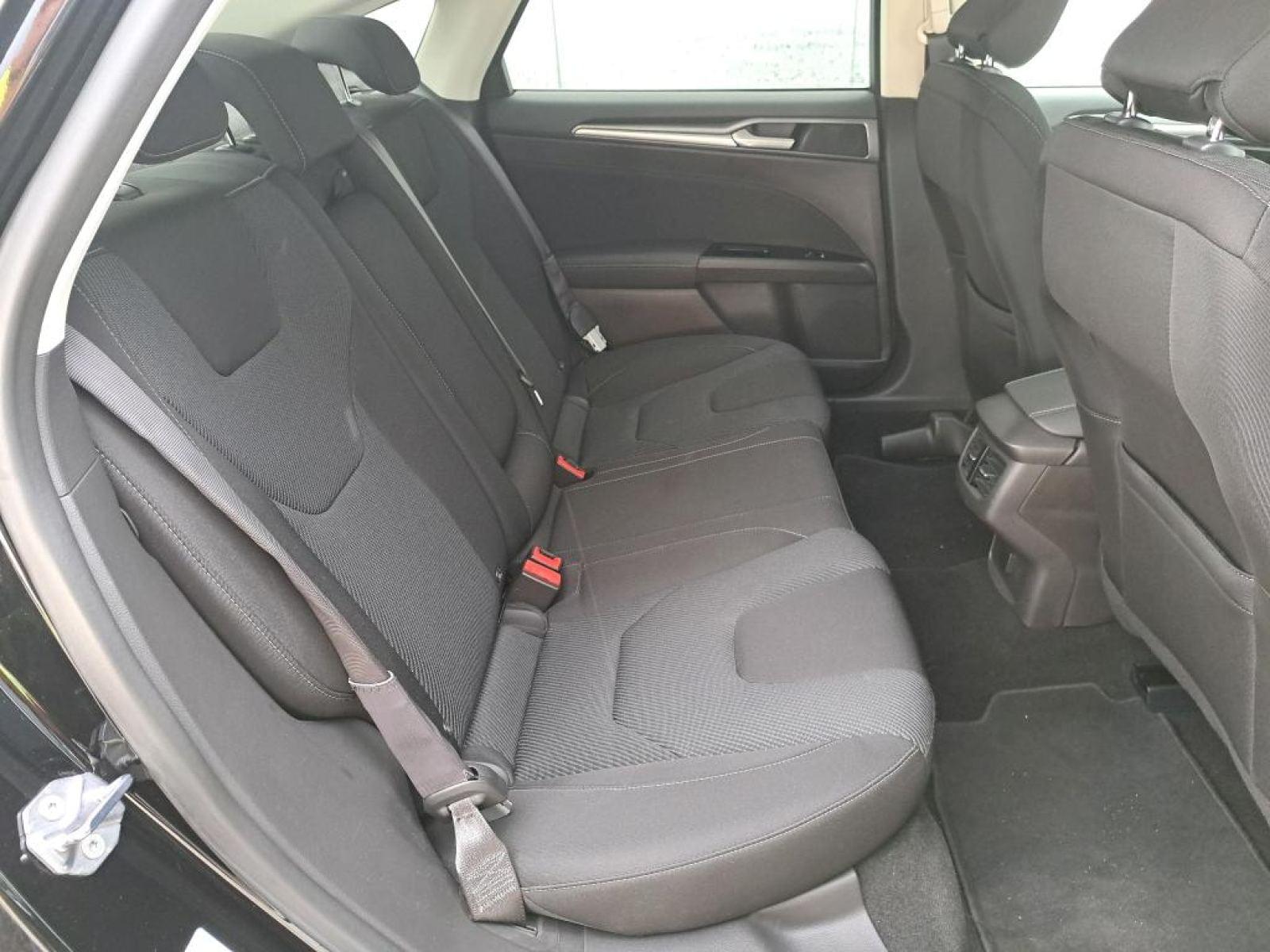 FORD MONDEO sedán 2.0 Híbrido 137kW (187CV) Titanium 8 