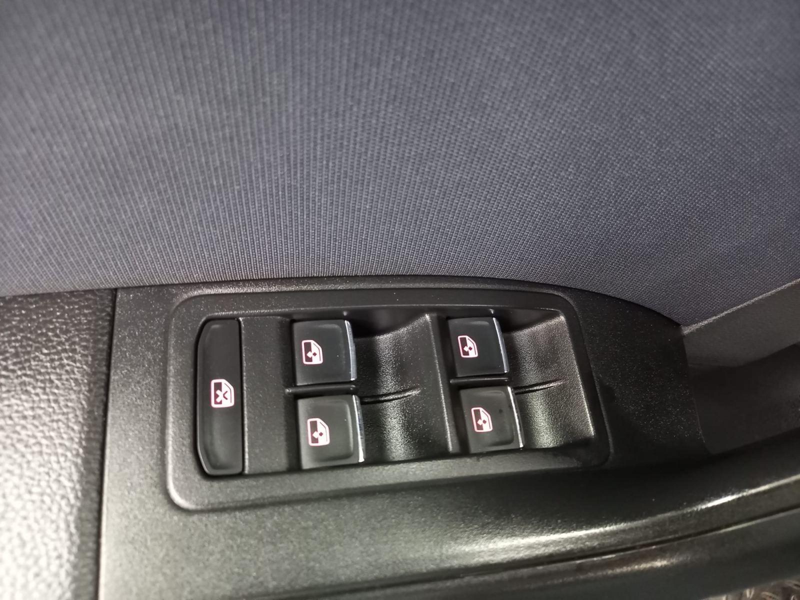 SEAT ATECA 1.6 TDI 85kW St&Sp Style Edit. Nav Eco 19