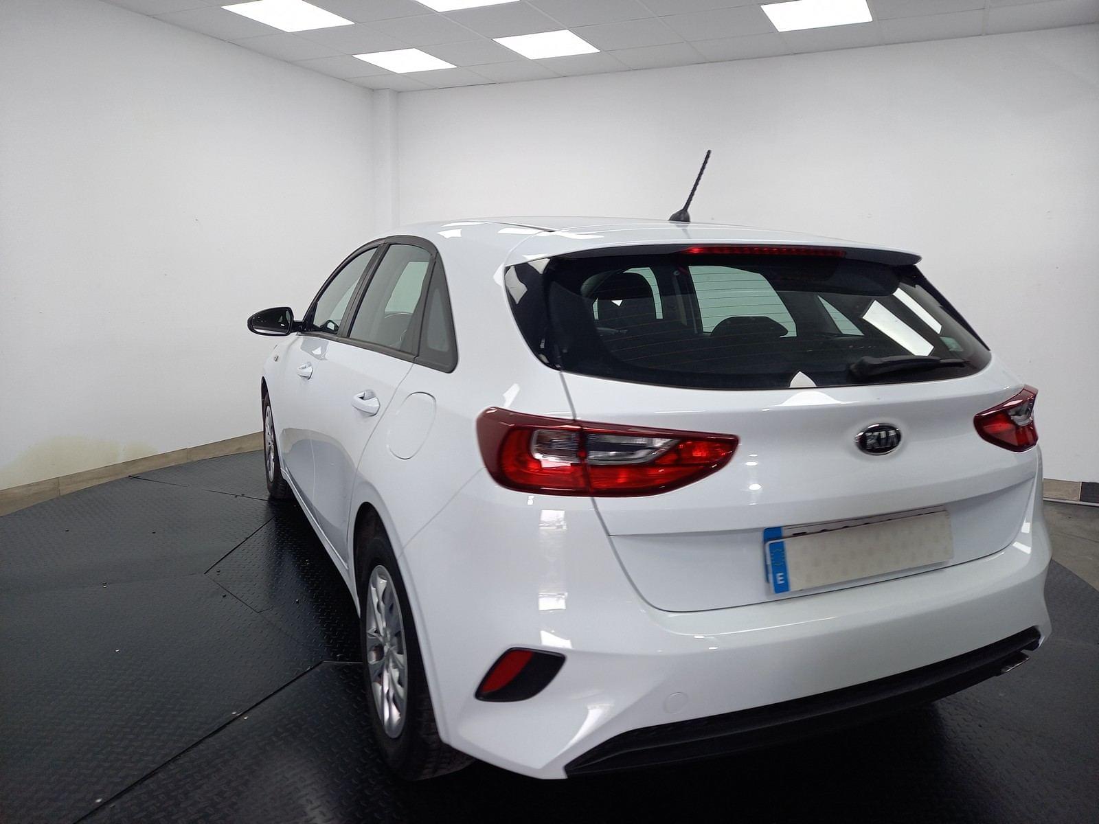 KIA CEED 1.0 T-GDi 88kW (120CV) Concept 6 