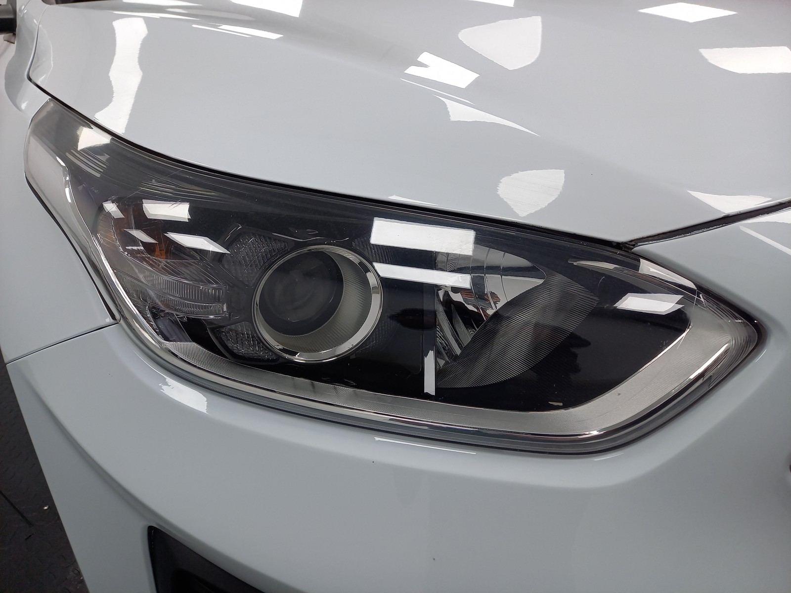 KIA CEED 1.0 T-GDi 88kW (120CV) Concept 28 