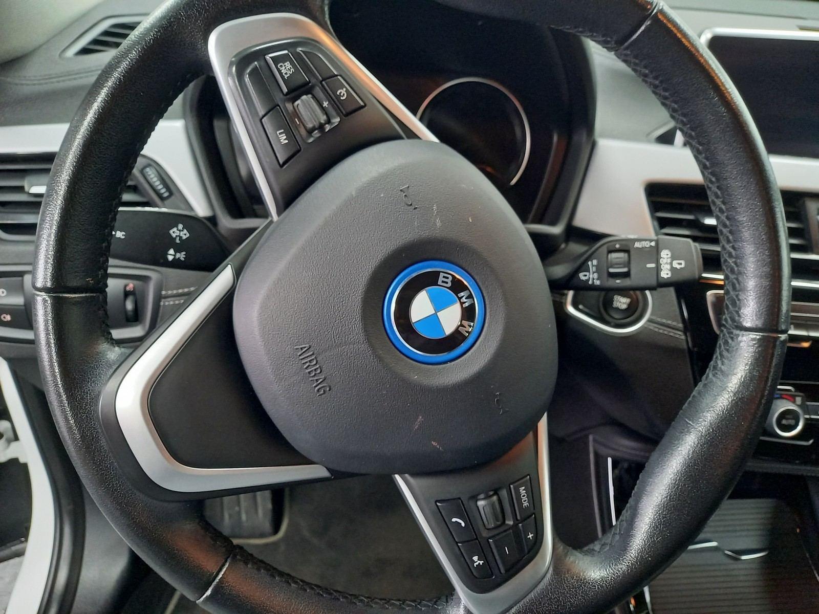 BMW X2 xDrive25e Executive Plus Apple Carplay 18 
