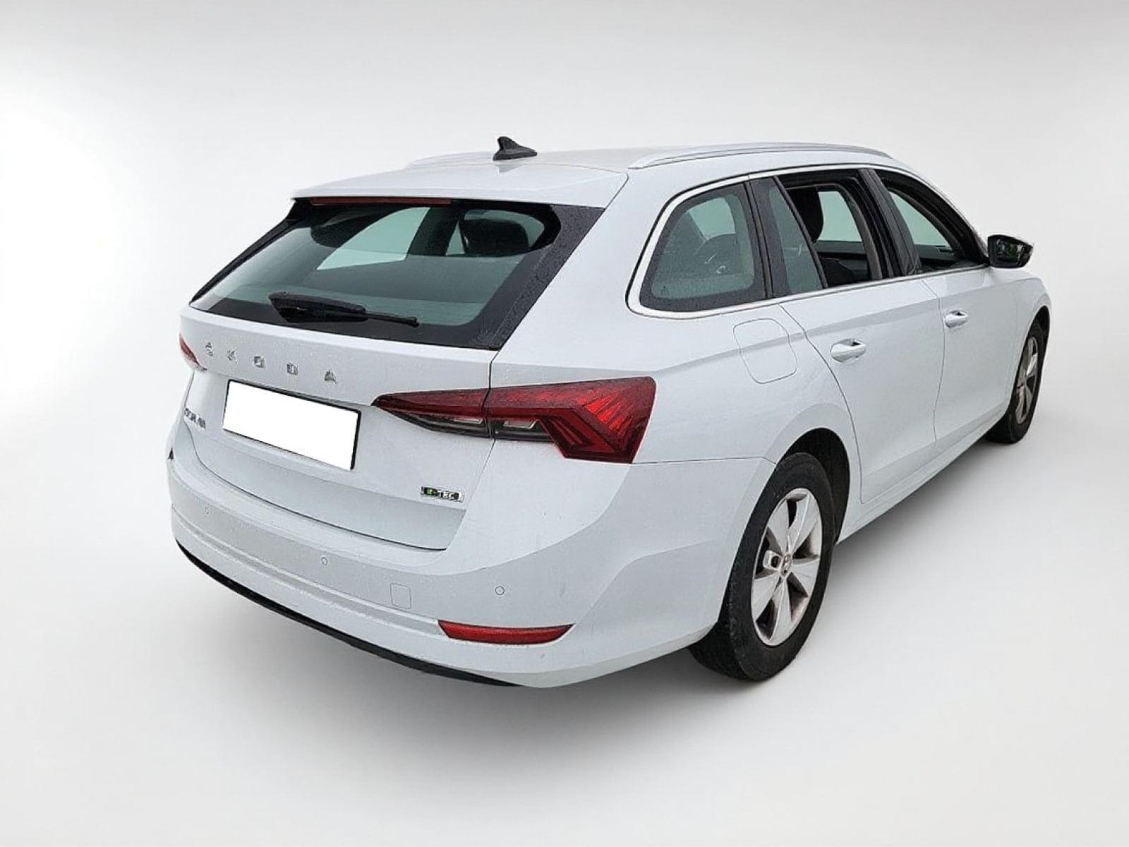 SKODA OCTAVIA Combi 1.0 TSI 81kW 110CV DSG MHEV Ambi. 2 