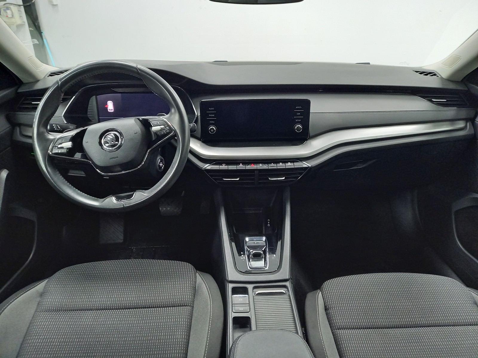 SKODA OCTAVIA Combi 1.0 TSI 81kW 110CV DSG MHEV Ambi. 8