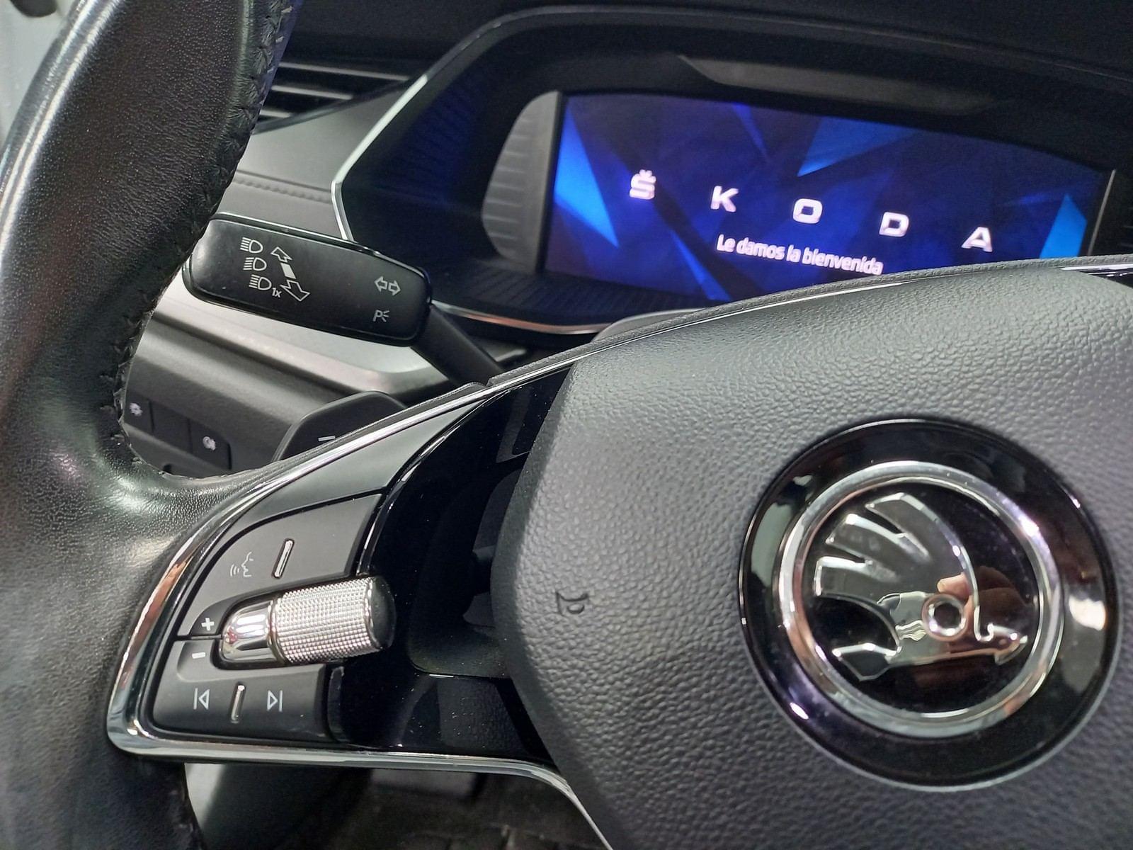 SKODA OCTAVIA Combi 1.0 TSI 81kW 110CV DSG MHEV Ambi. 14