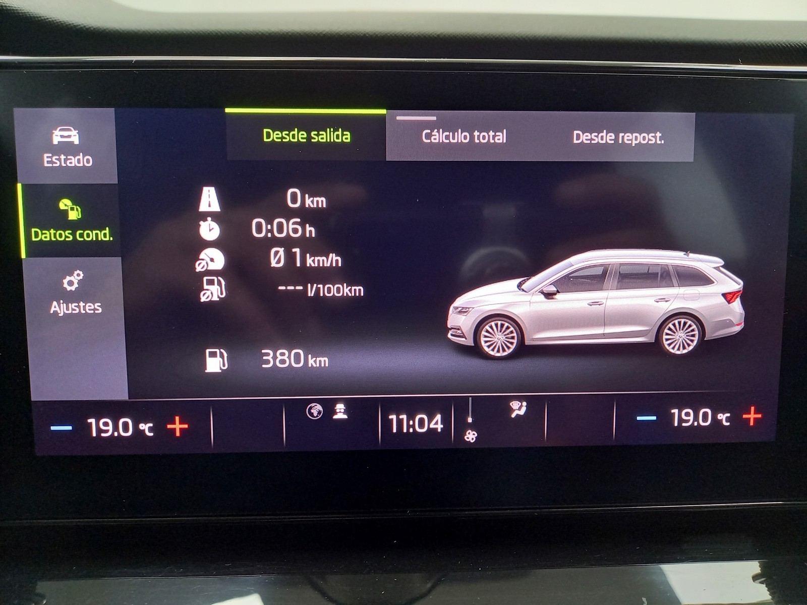 SKODA OCTAVIA Combi 1.0 TSI 81kW 110CV DSG MHEV Ambi. 26